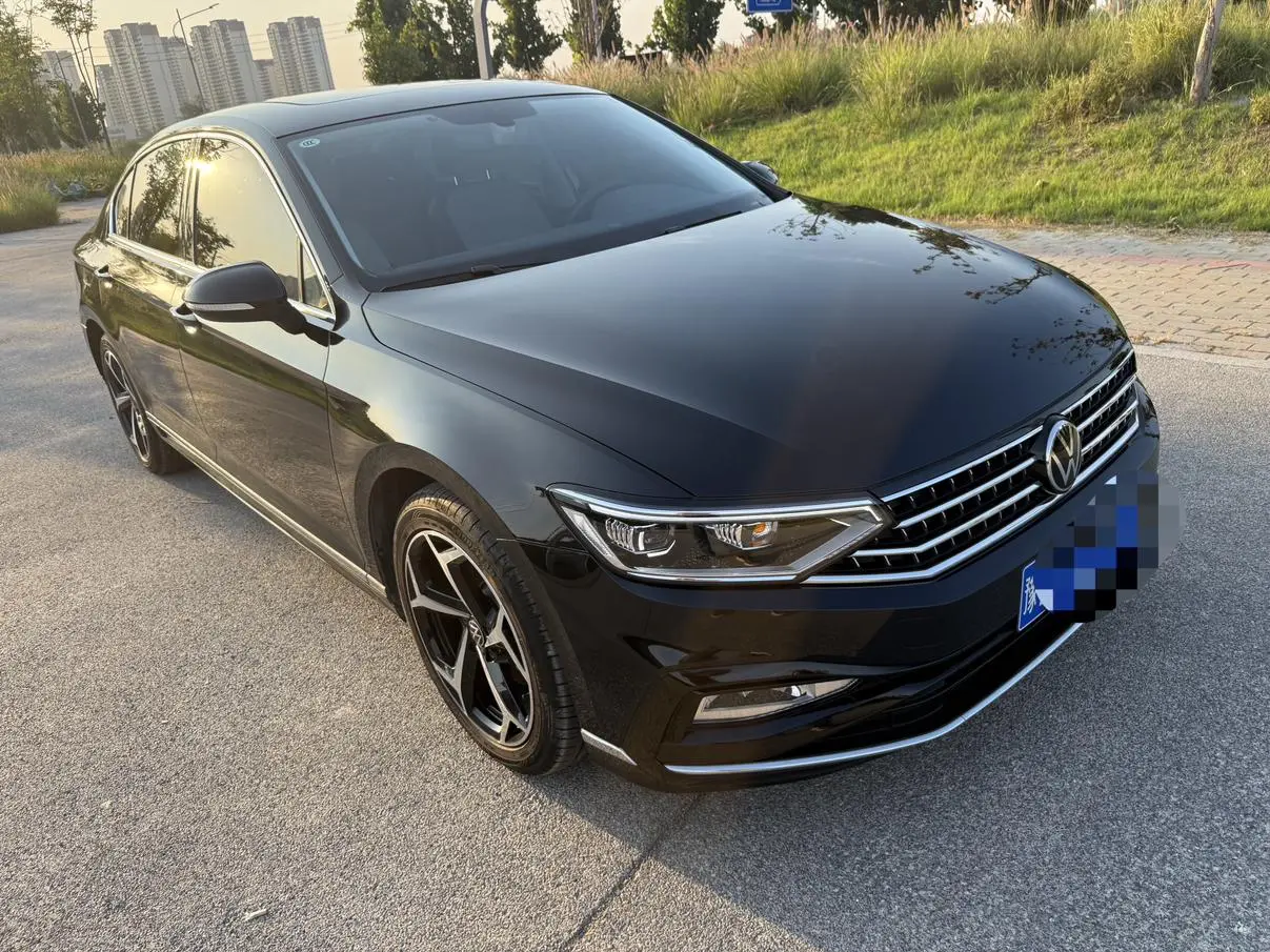 Volkswagen Magotan 2023 200 Units Commemorative 280TSI DSG Comfort