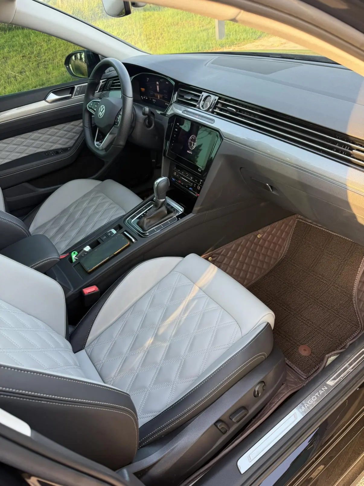 Volkswagen Magotan 2023 200 Units Commemorative 280TSI DSG Comfort
