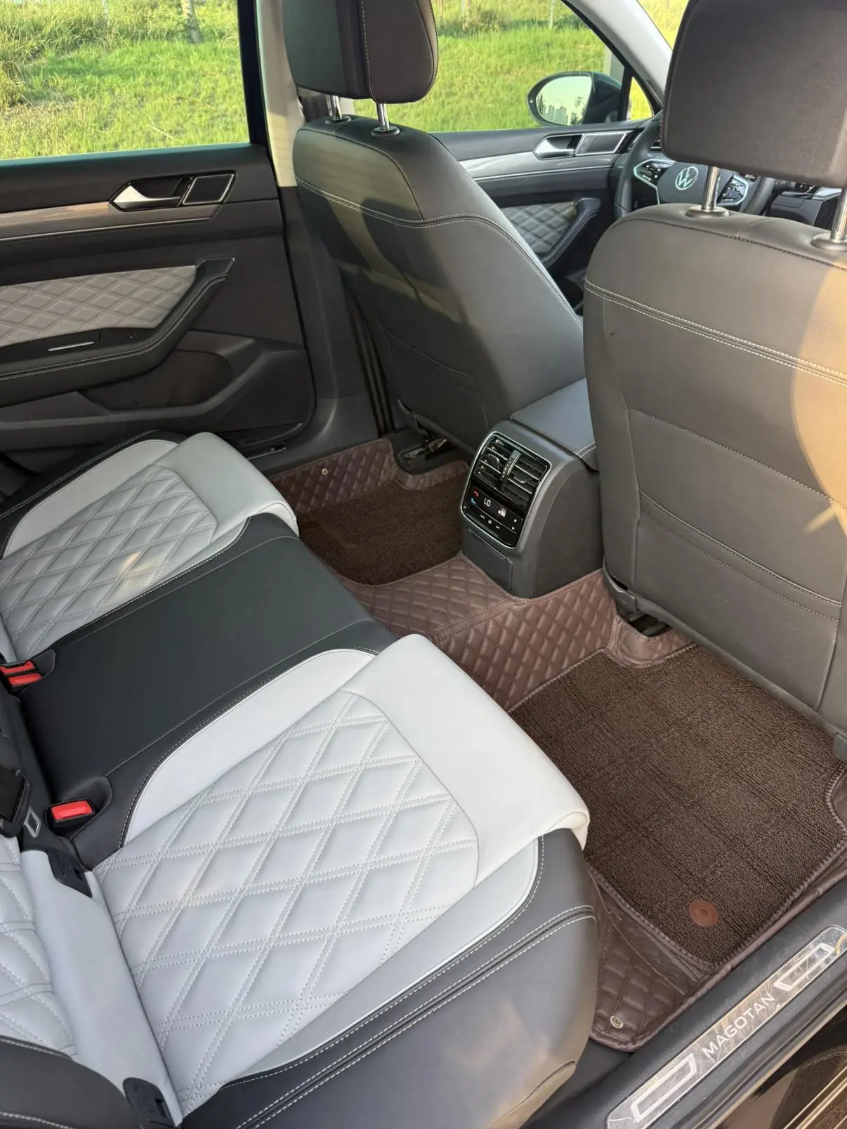 Volkswagen Magotan 2023 200 Units Commemorative 280TSI DSG Comfort