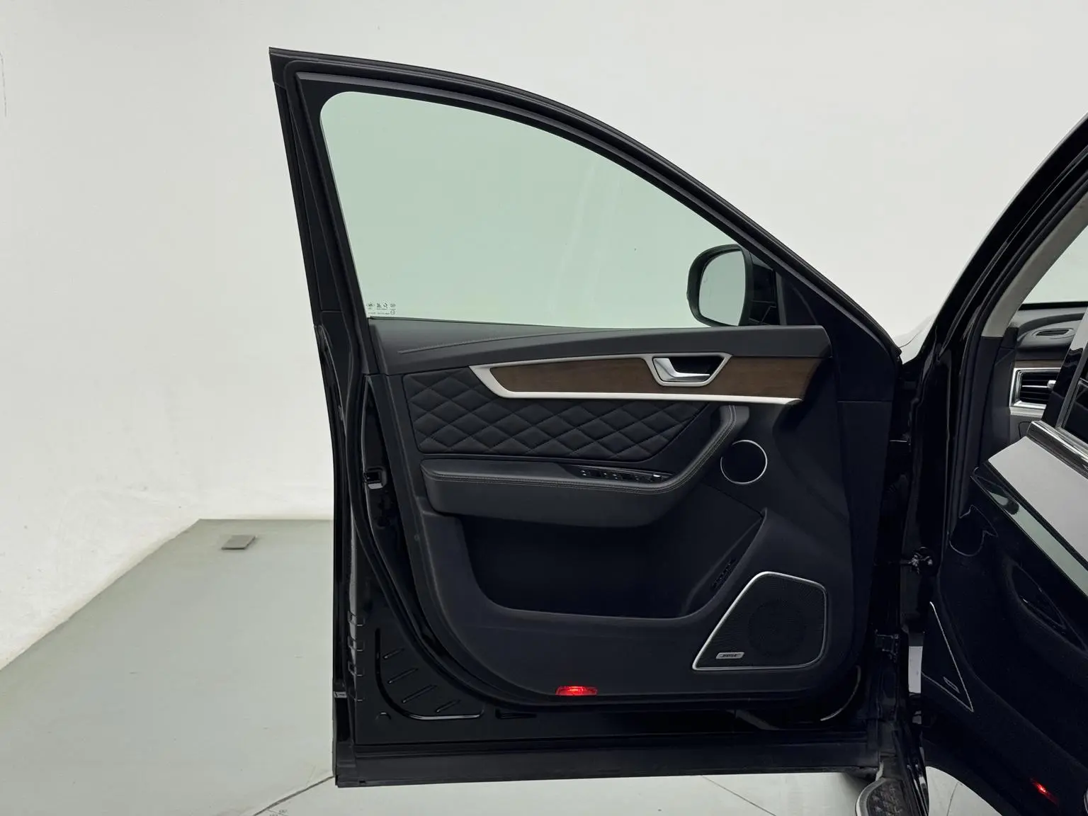 Hongqi HS7 2021 3.0T Auto 4WD Smart Connected Qichang