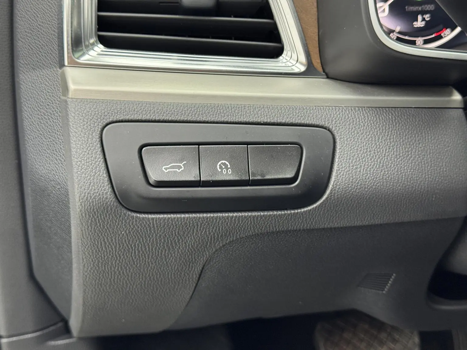 Hongqi HS7 2021 3.0T Auto 4WD Smart Connected Qichang
