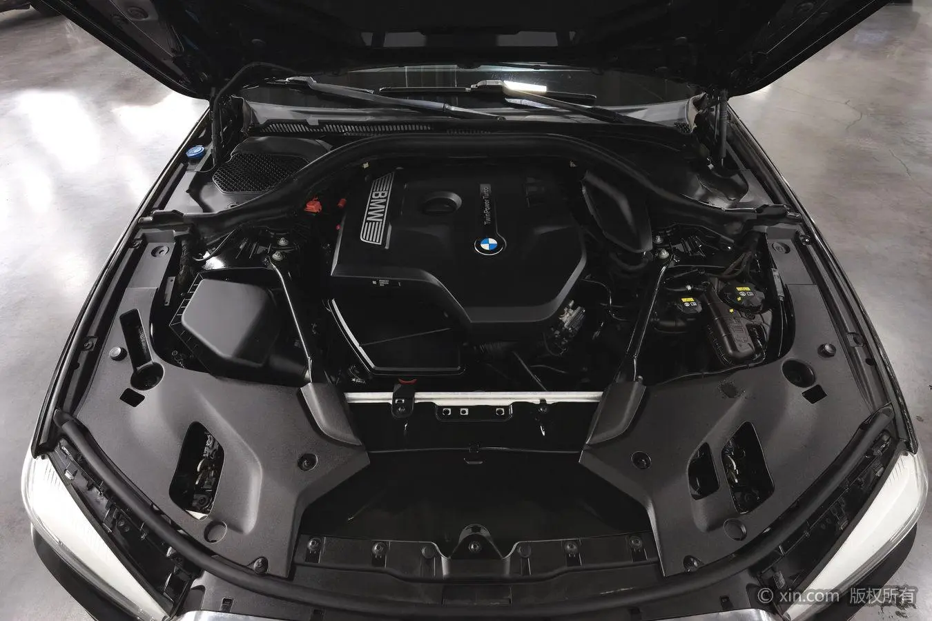 BMW 5 Series 2018 528Li Launch Special