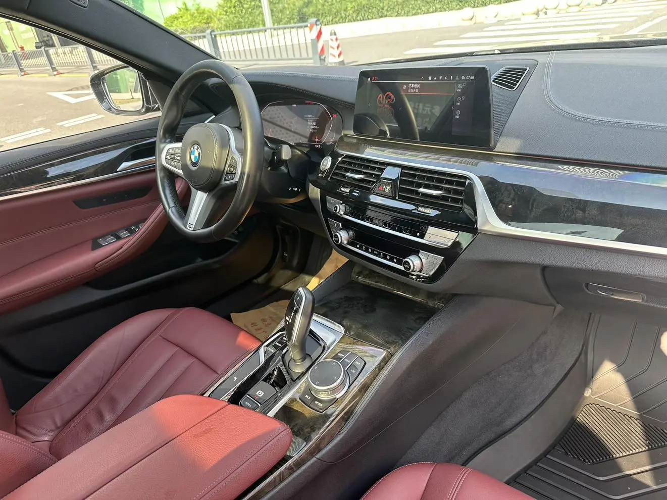 BMW 5 Series 2020 530Li Leading M Sport Package