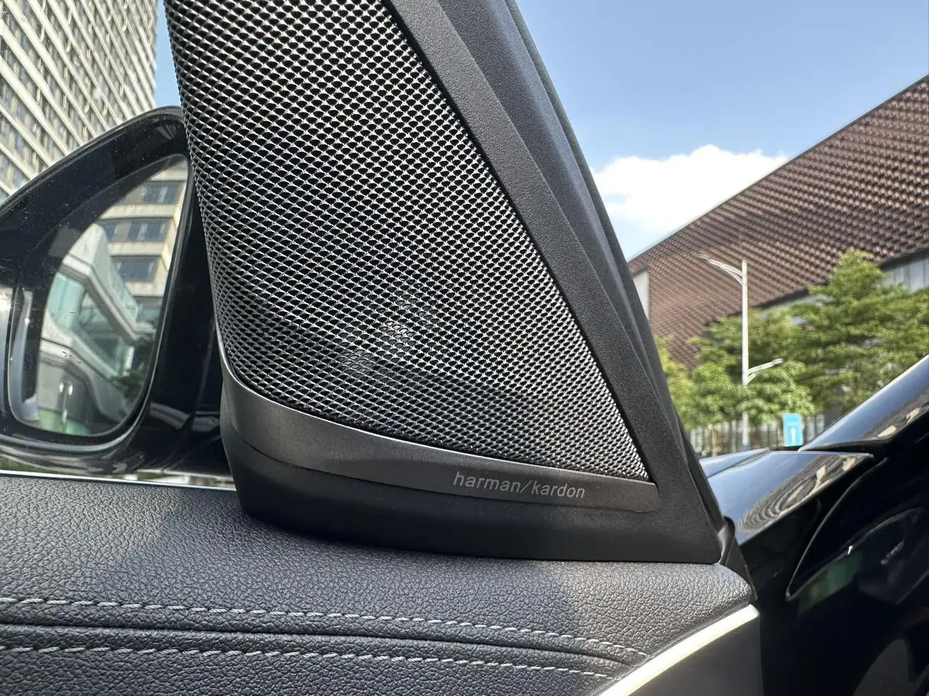 BMW 5 Series 2020 530Li Leading M Sport Package