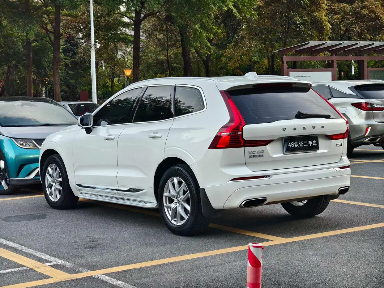 Volvo XC60 2020 T5 4WD Smart Luxury