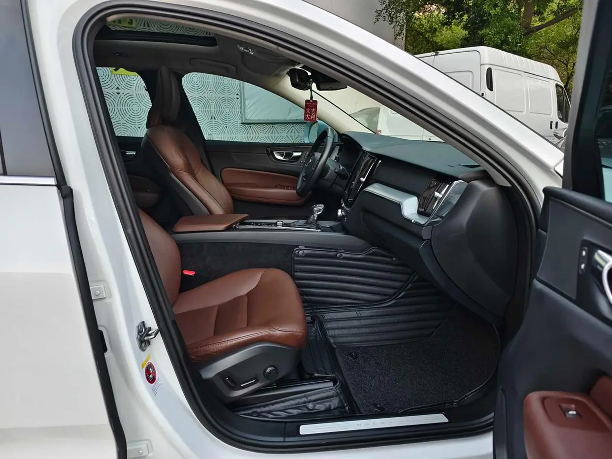 Volvo XC60 2020 T5 4WD Smart Luxury