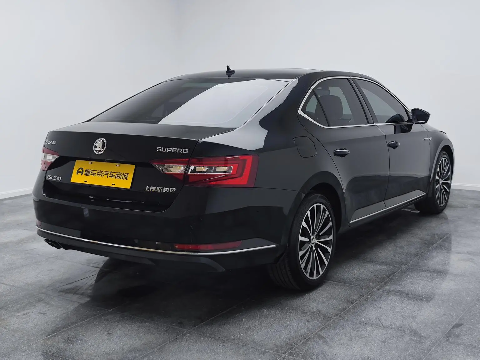Skoda Superb 2018 TSI330 DSG Comfort China V