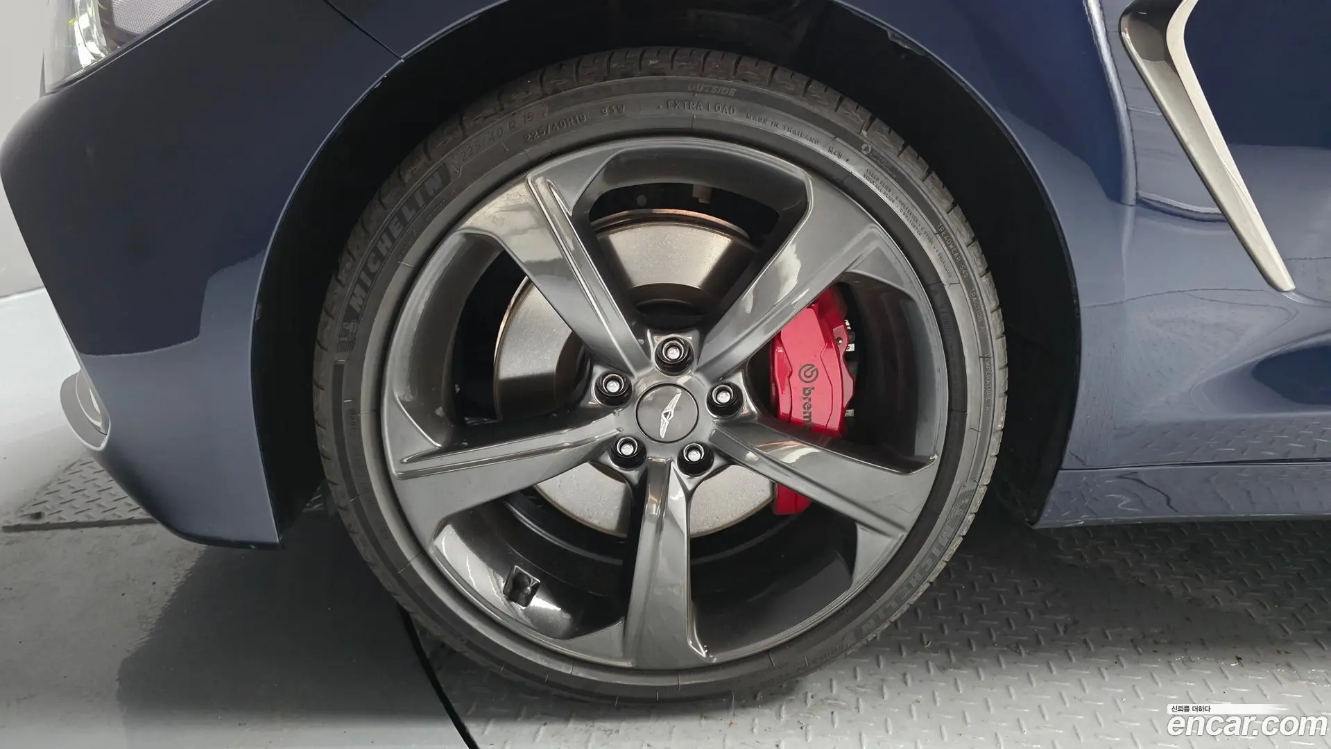 Genesis G70 3.3T Sport AWD