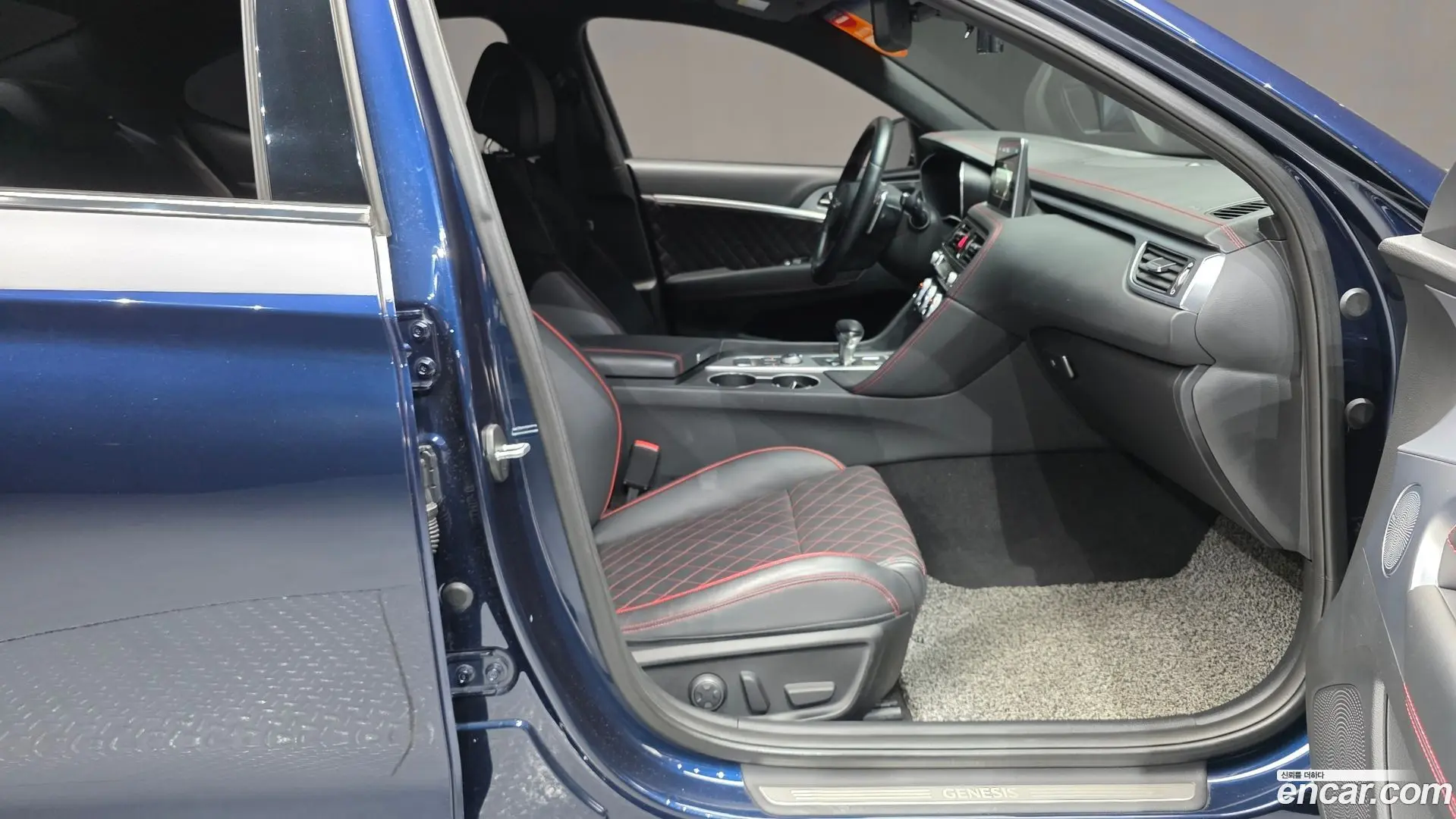 Genesis G70 3.3T Sport AWD