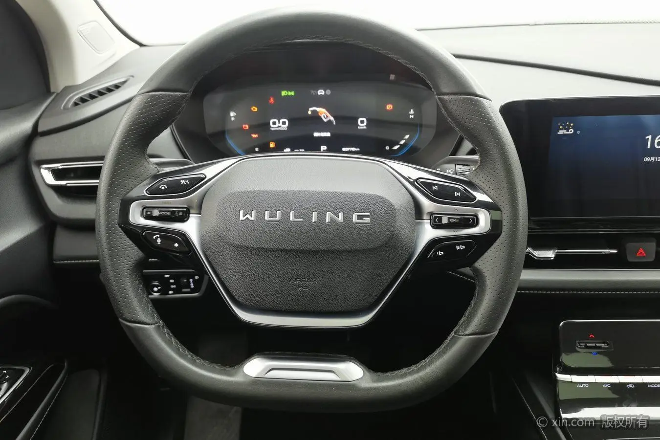 Wuling Victory Victory 2022 Facelift 280T CVT Flagship
