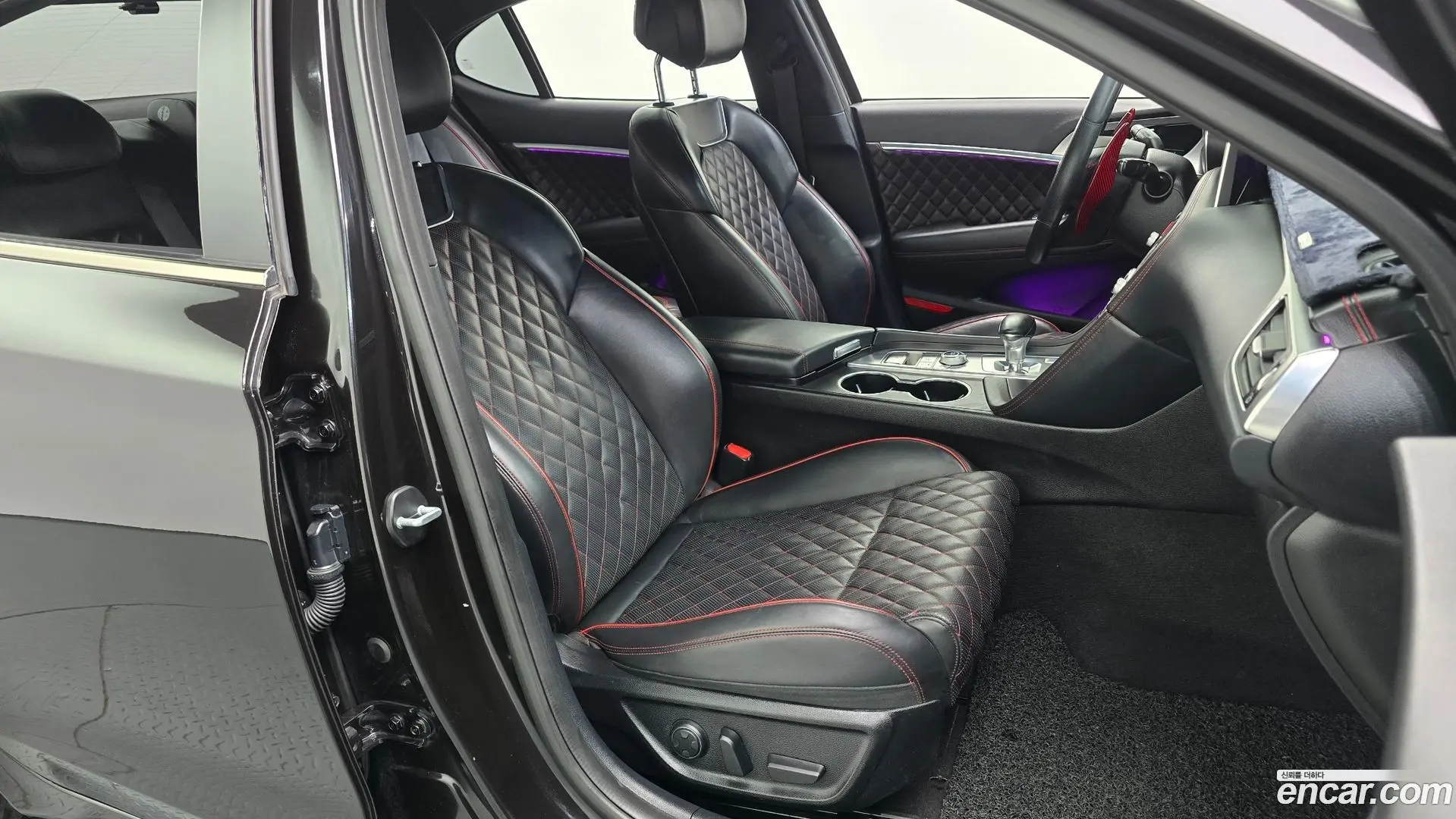 Genesis G70 3.3T Sport AWD