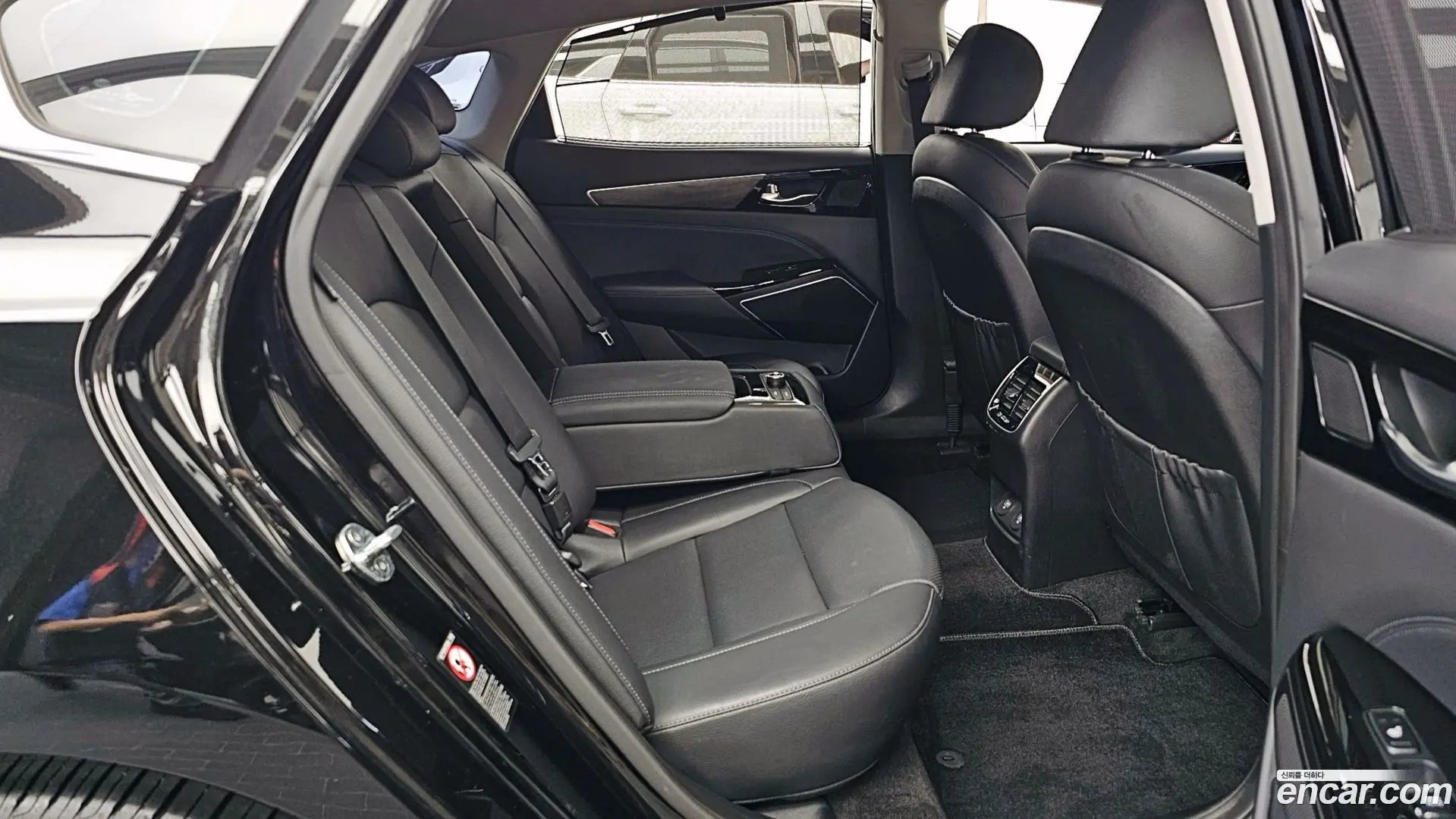 Kia K7 3.0 LPI Prestige(Rented) 2019