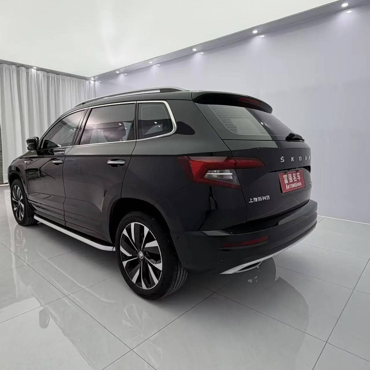 Skoda 2023 TSI280 Premium Plus