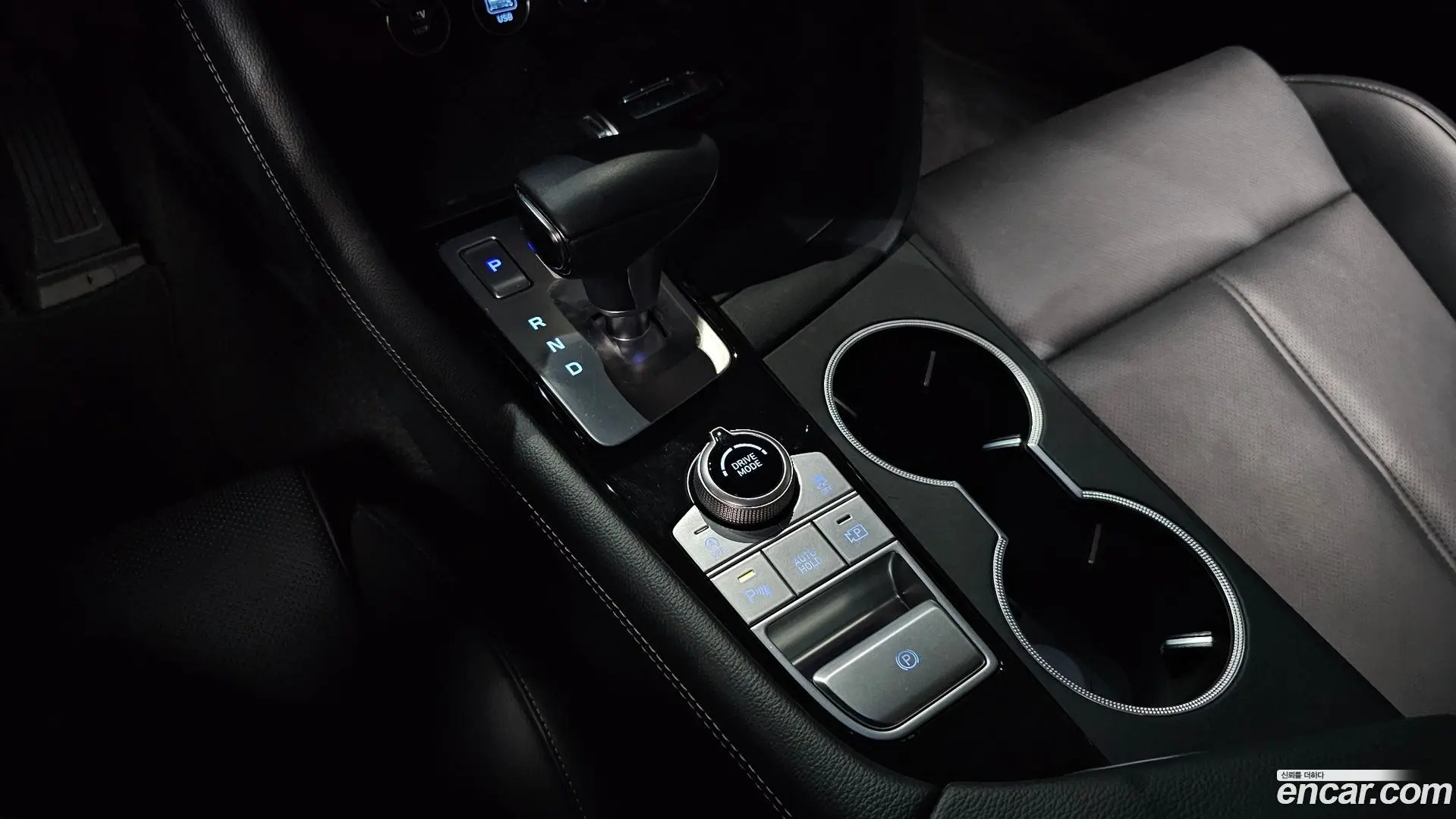 Genesis G70 Gasoline 2.0T 2WD