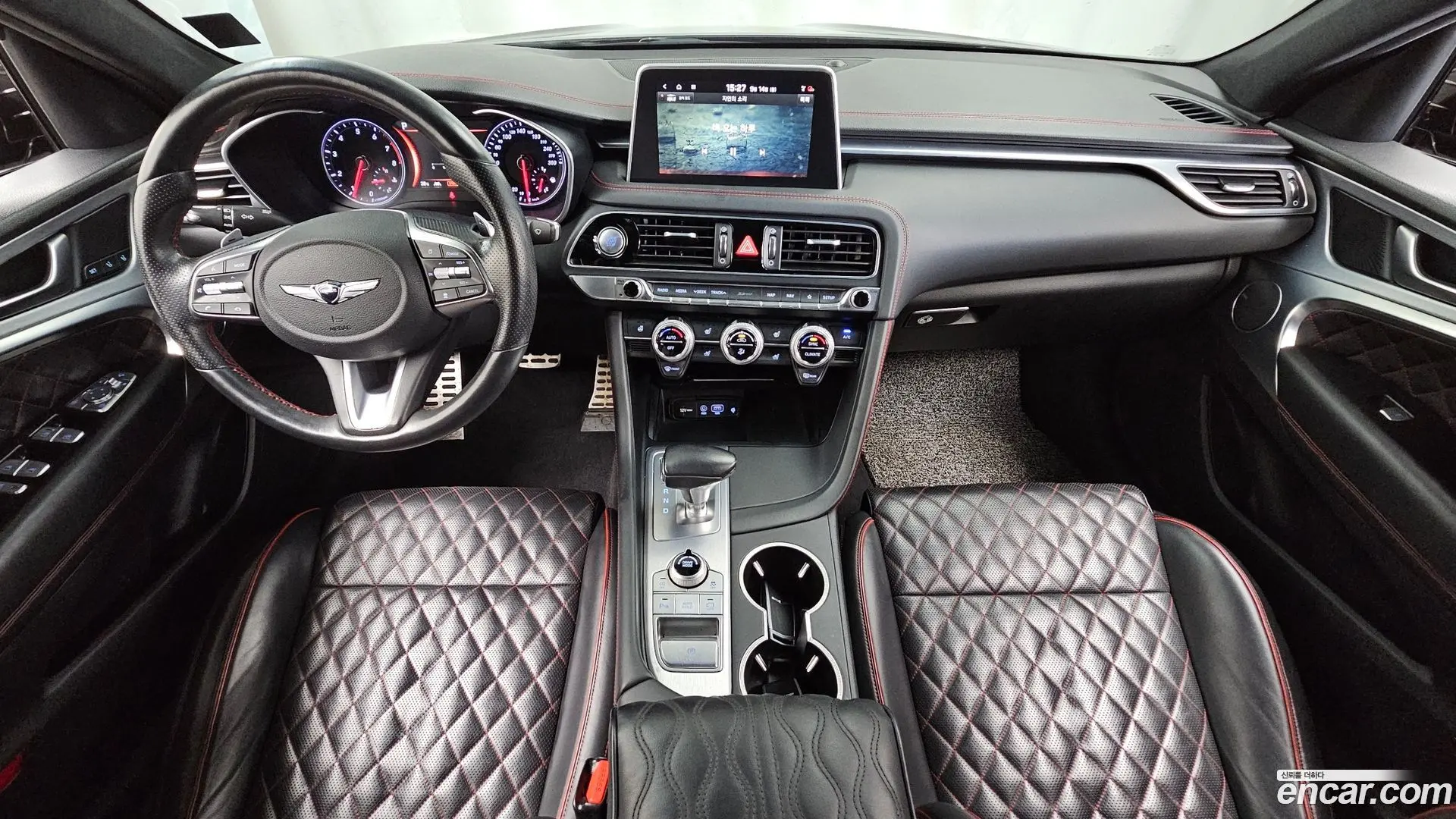 Genesis G70 2.0T AWD