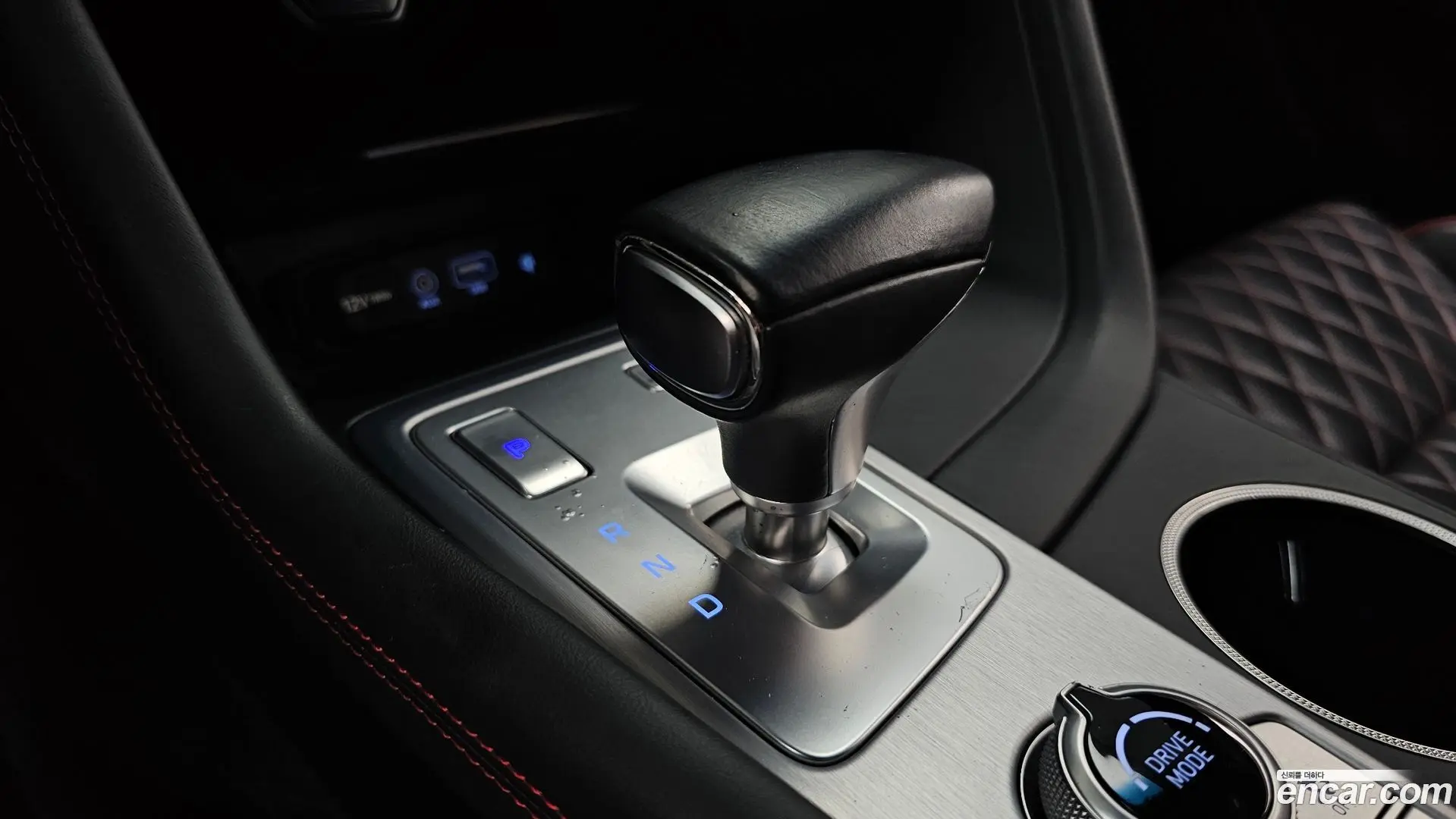 Genesis G70 2.0T AWD