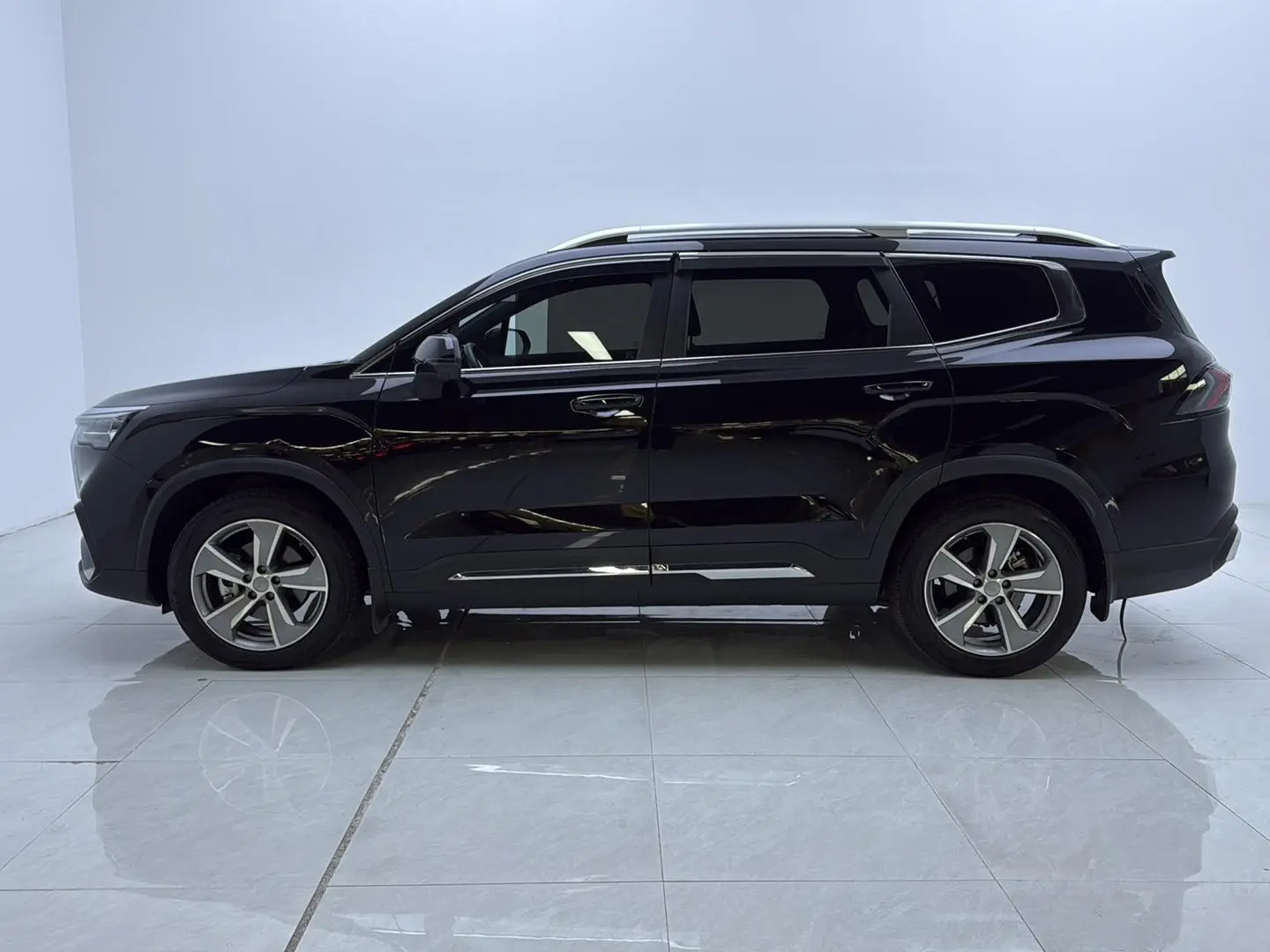 Geely Haoyue L 2023 2.0TD DCT Premium