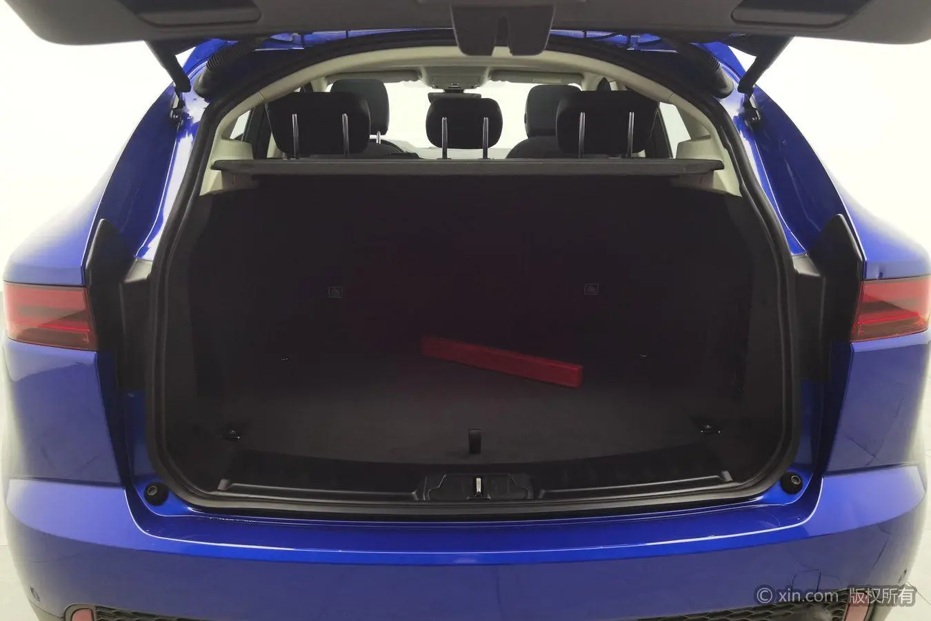 Jaguar E-PACE 2018 P200 S