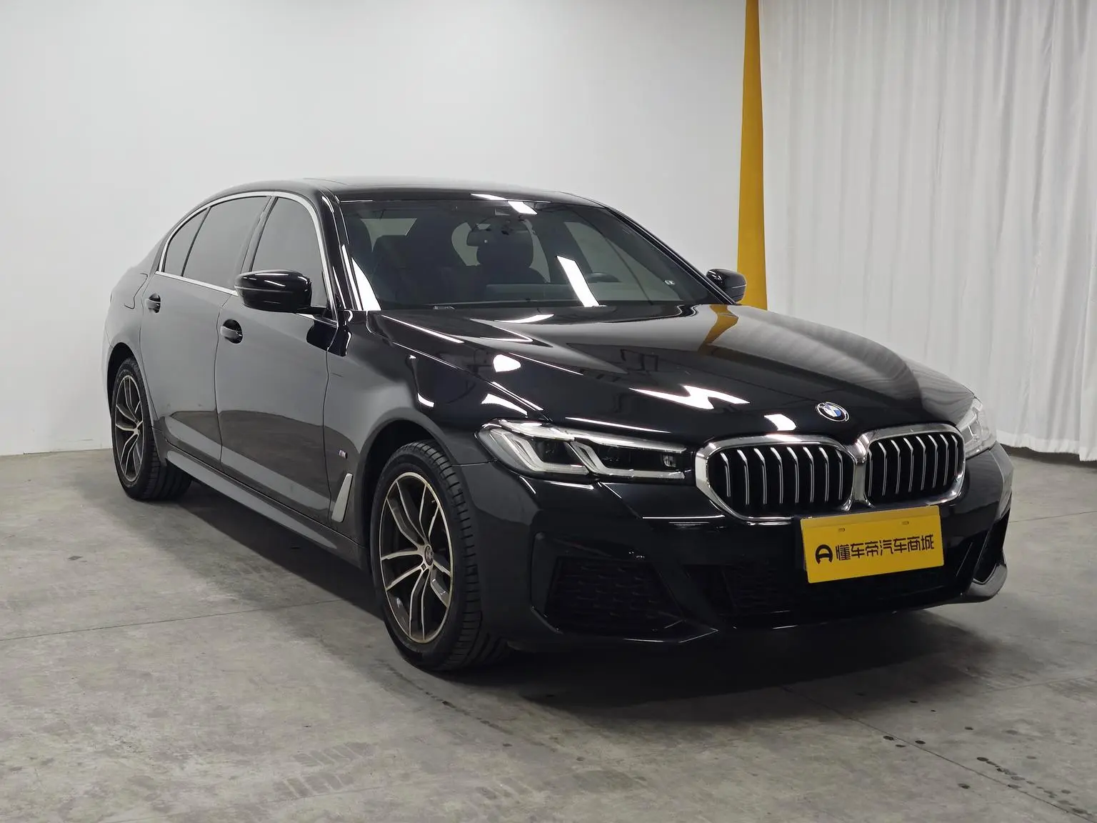 BMW 5 Series 2022 2nd Facelift 525Li M Sport Package