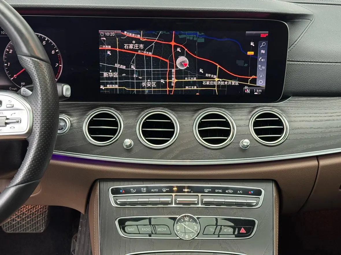Mercedes-Benz E Class 2020 E 300 L Fashion