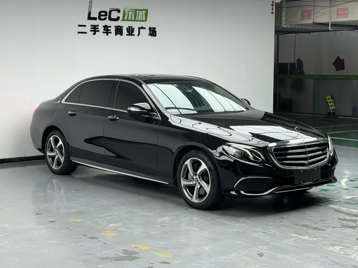 Mercedes-Benz E Class 2020 E 300 L Fashion