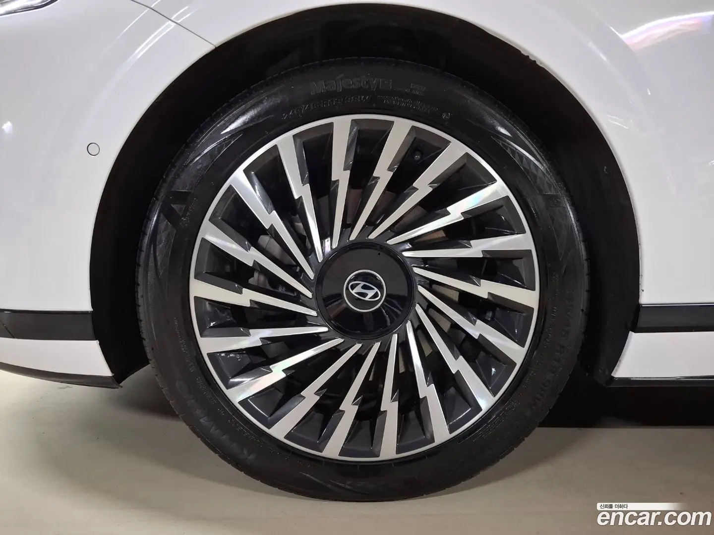 Hyundai Grandeur 2,5 Gasoline 2WD
