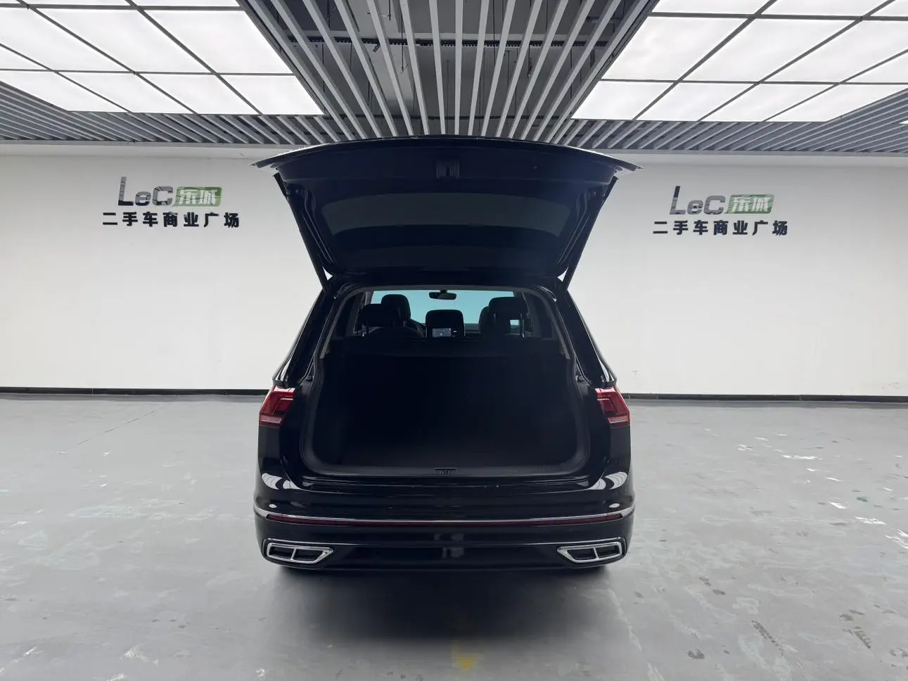 Volkswagen Tiguan L 2024 330TSI 2WD R-Line Shine