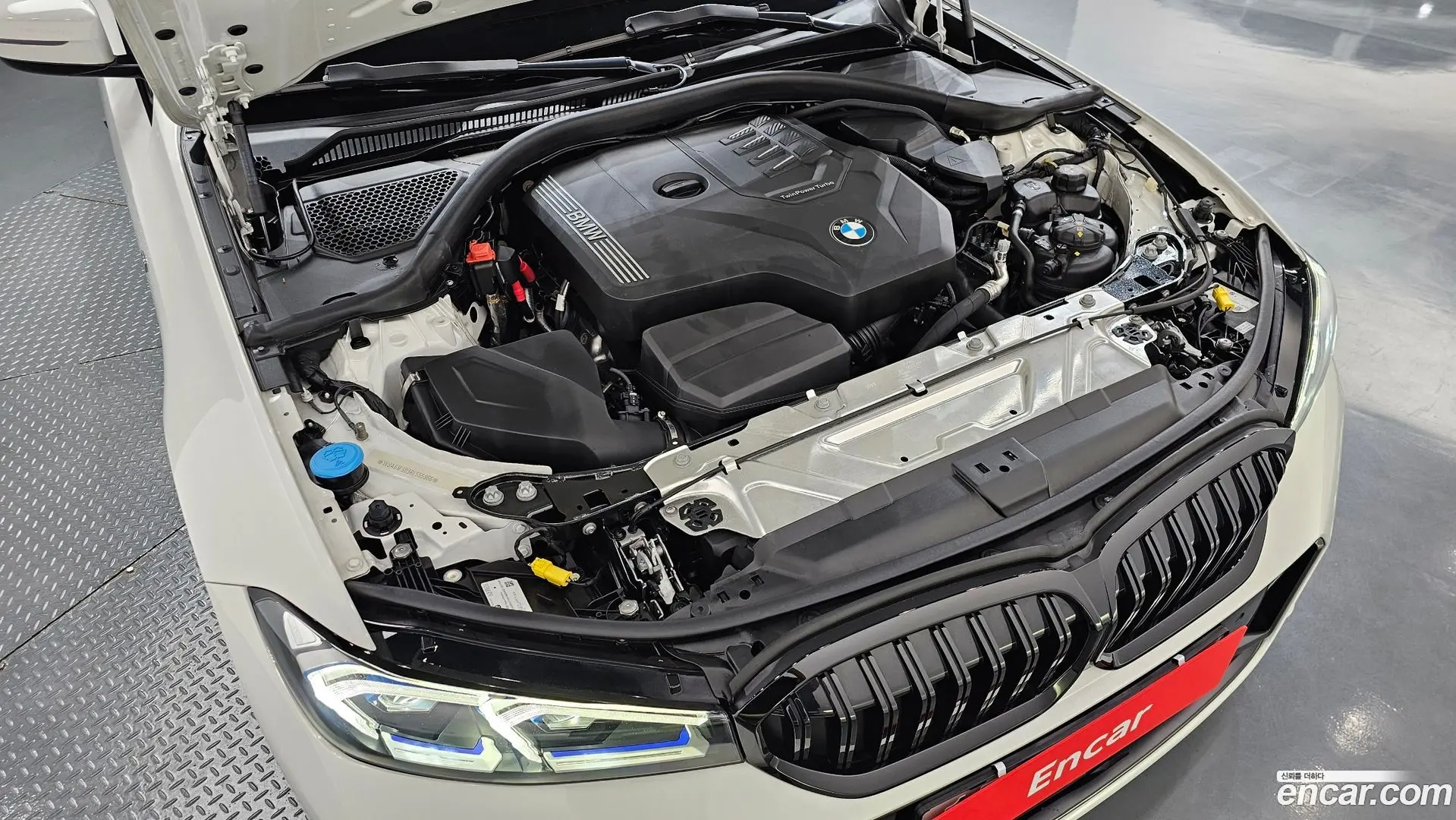 BMW 3-Series 320i M Sport 2023