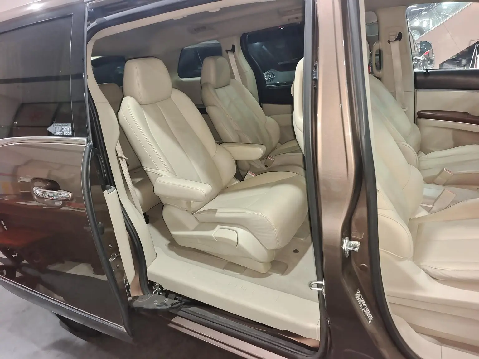 Buick GL8 2018 28T Luxury China VI