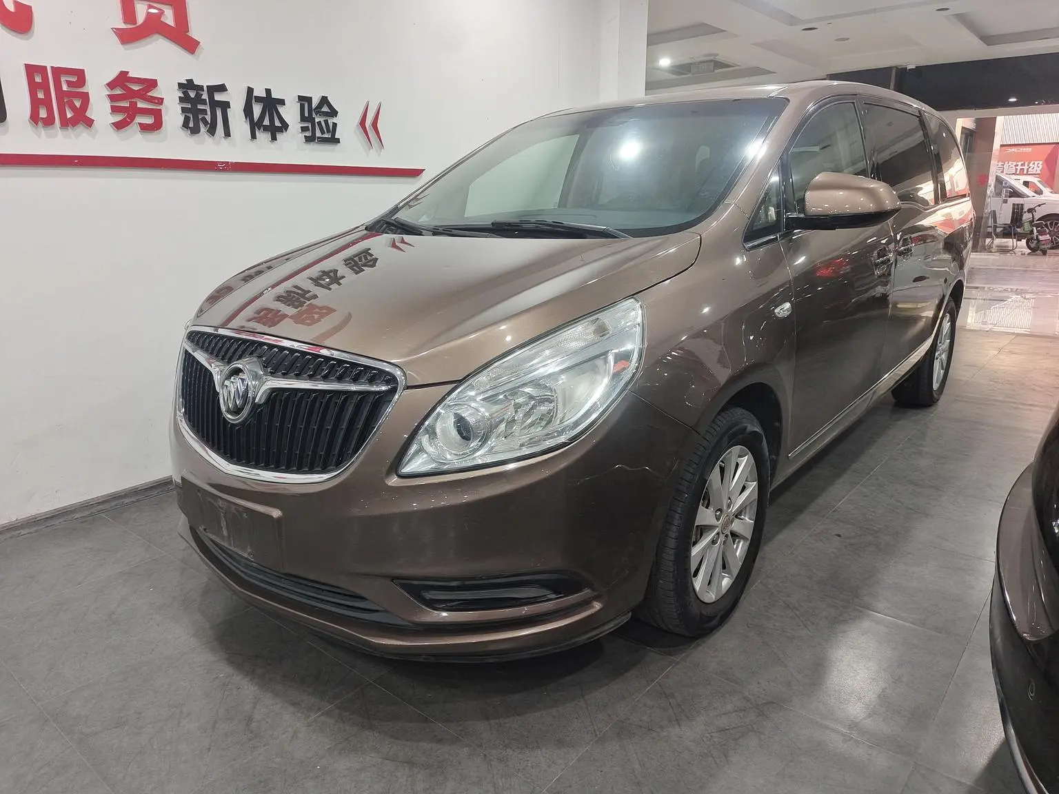 Buick GL8 2018 28T Luxury China VI