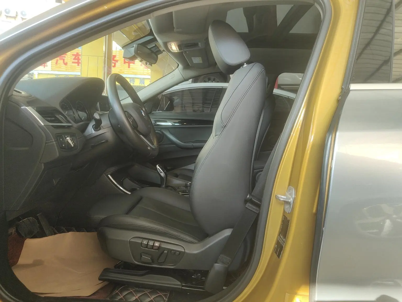 BMW X2( Import ) 2019 sDrive25i Leading M Off-Road Package China VI