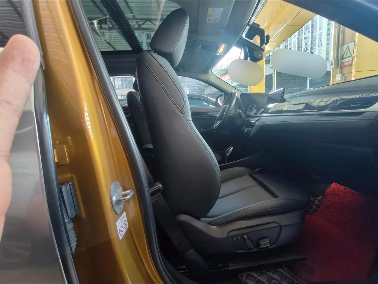 BMW X2( Import ) 2019 sDrive25i Leading M Off-Road Package China VI