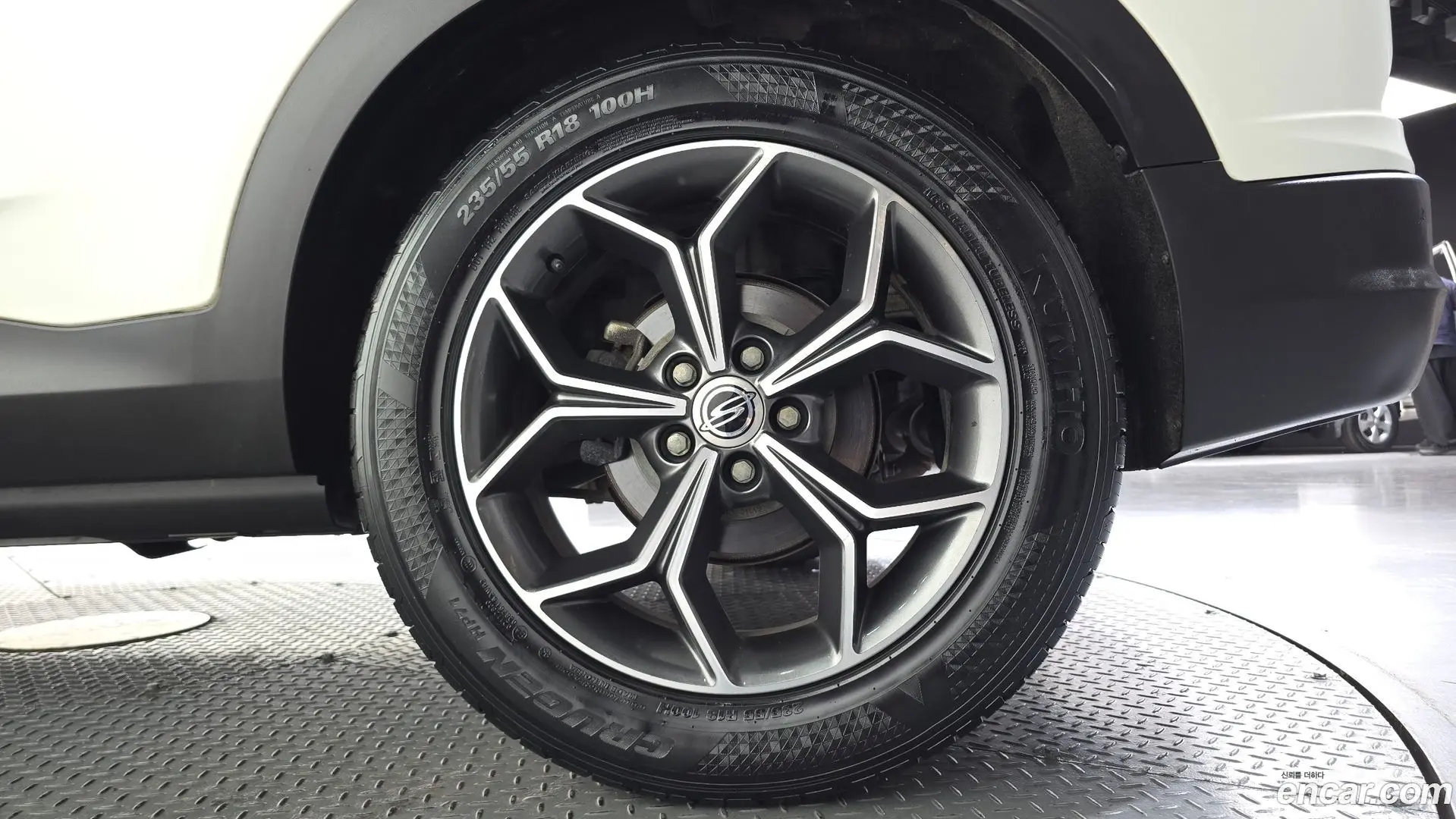 KG Mobility KORANDO Diesel 1.6 2WD Delight Plus 2019