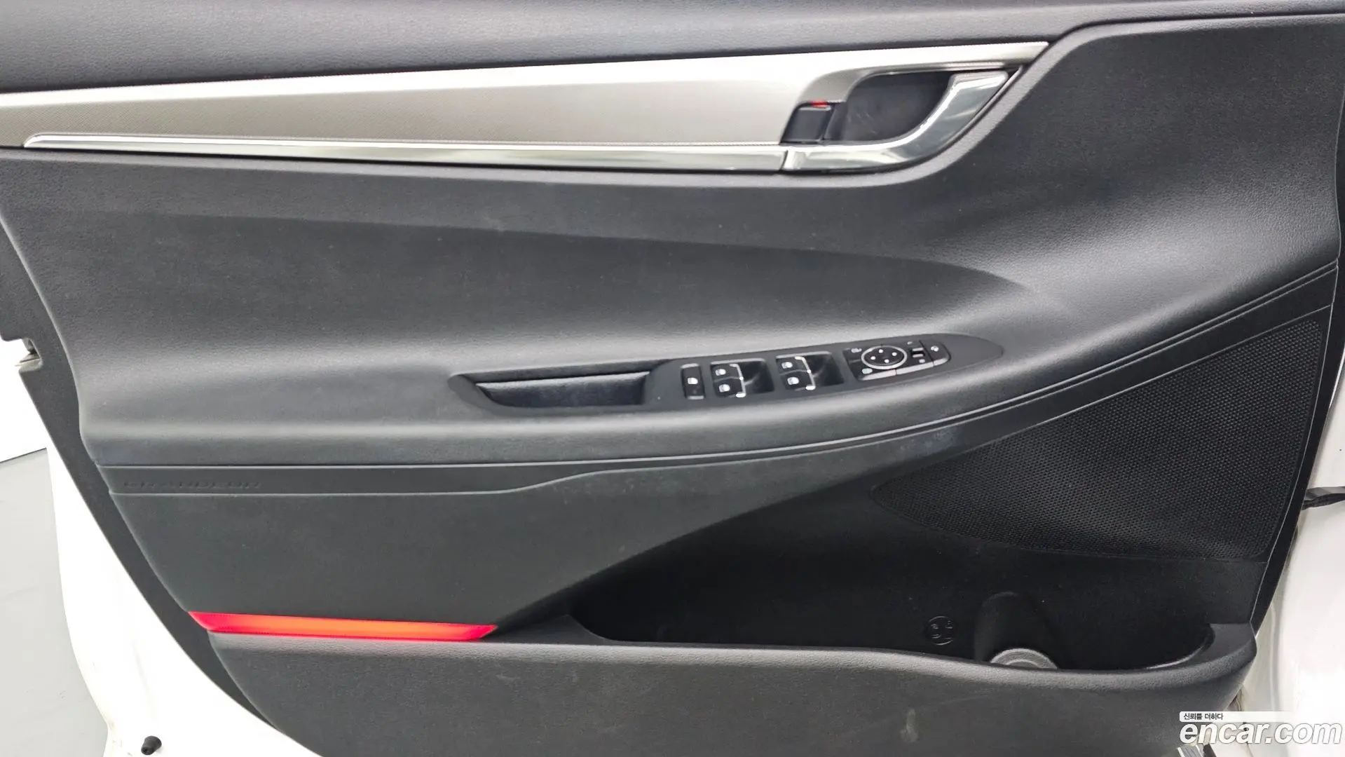 Hyundai Grandeur 3.0 LPi Rent Car