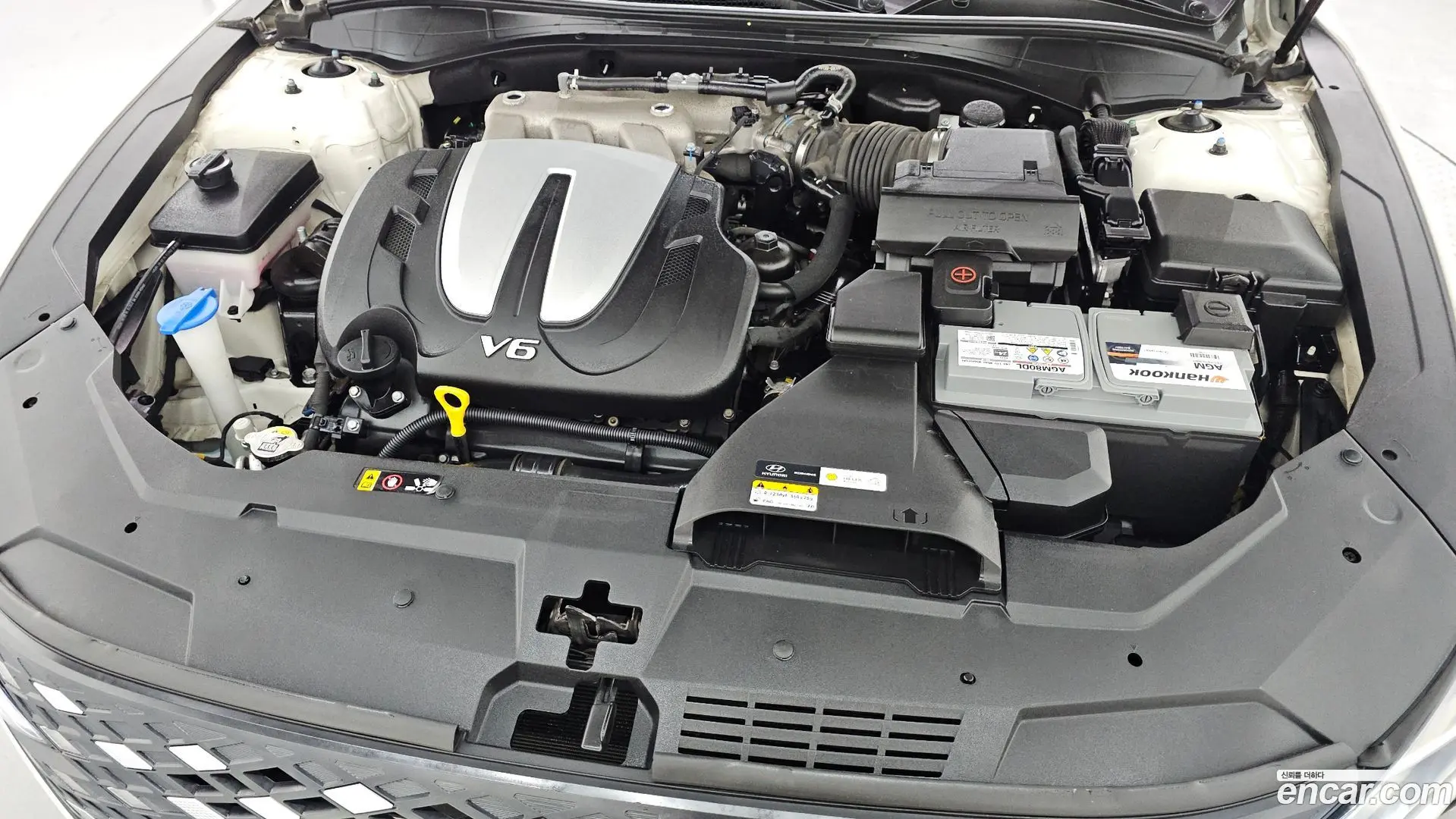 Hyundai Grandeur 3.0 LPi Rent Car