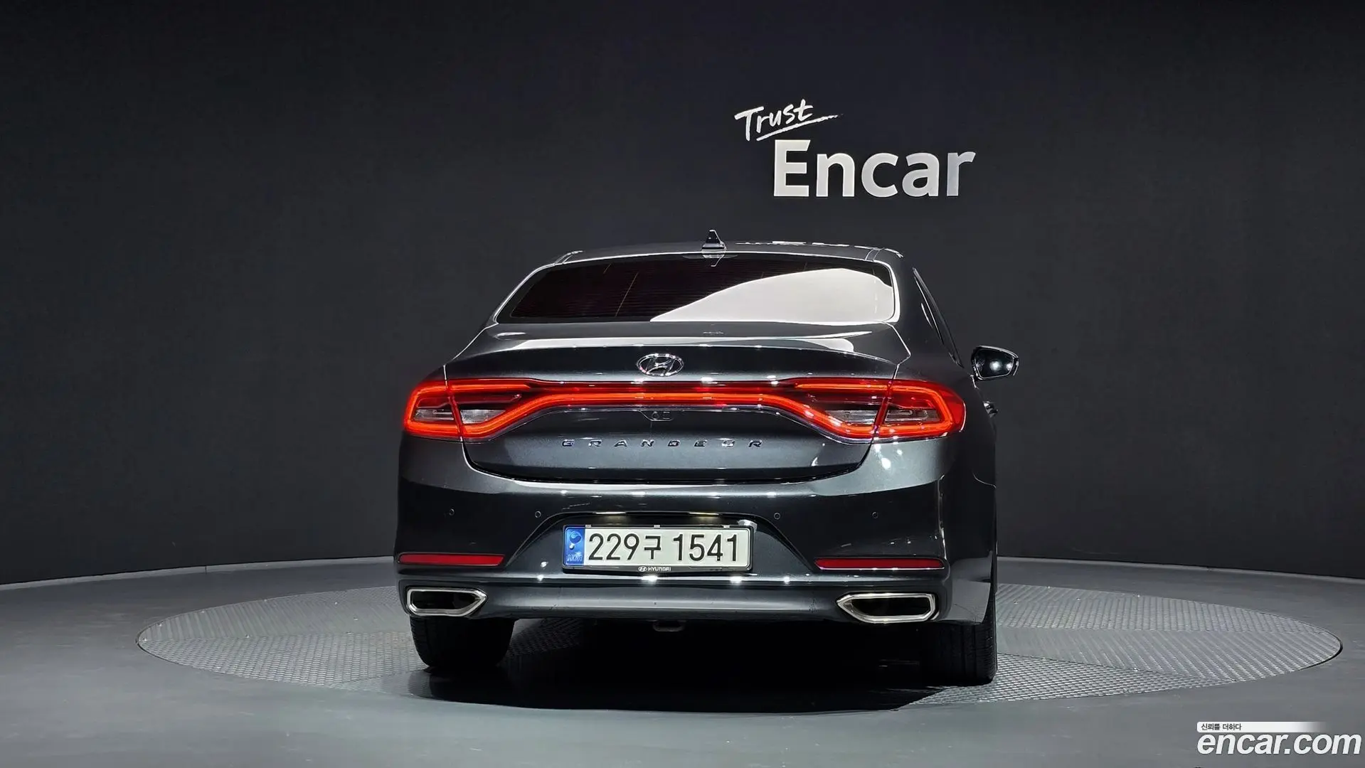 Hyundai Grandeur 3.0 LPi Modern (Rental Car)