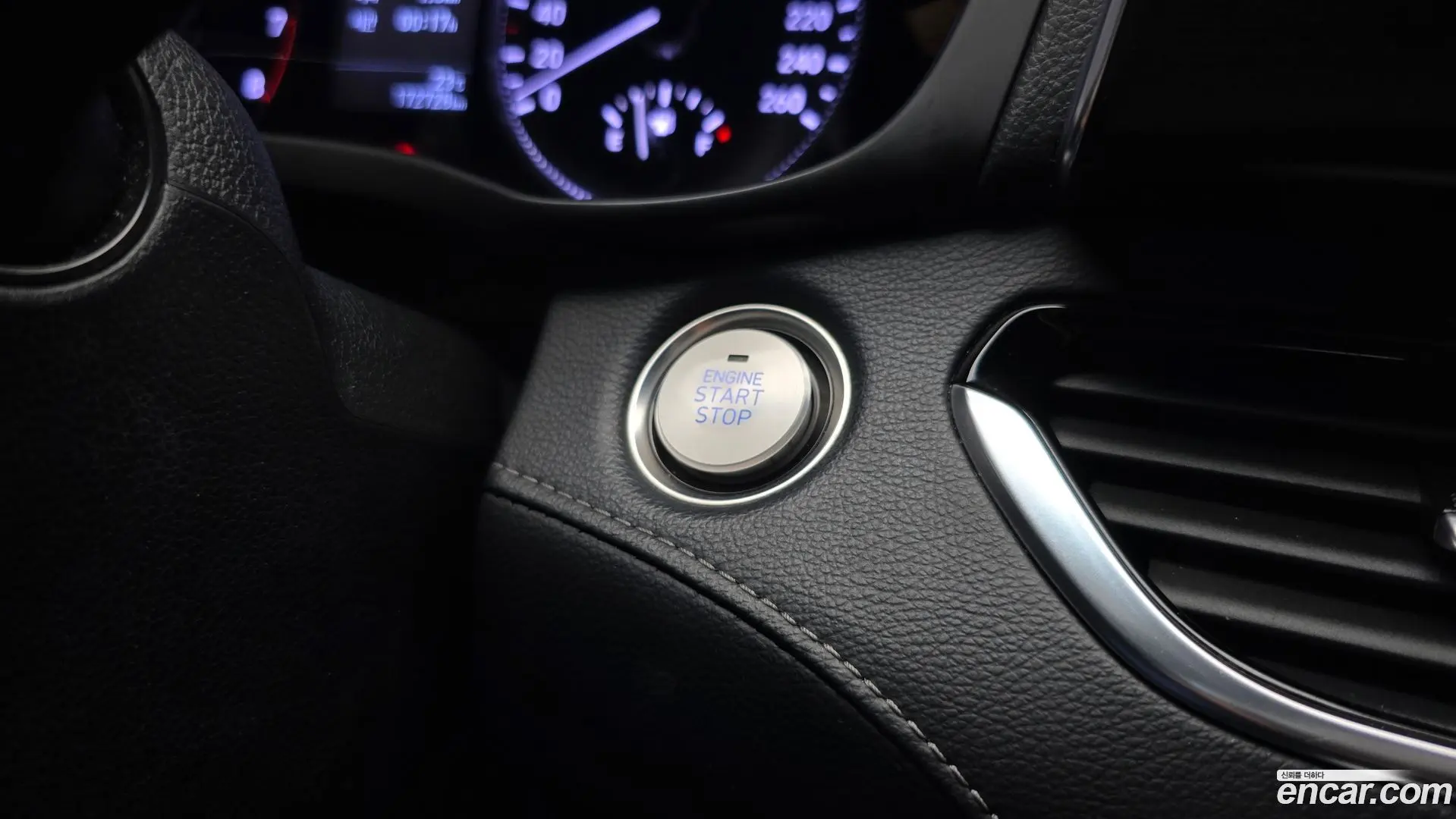 Hyundai Grandeur 3.0 LPi Modern (Rental Car)