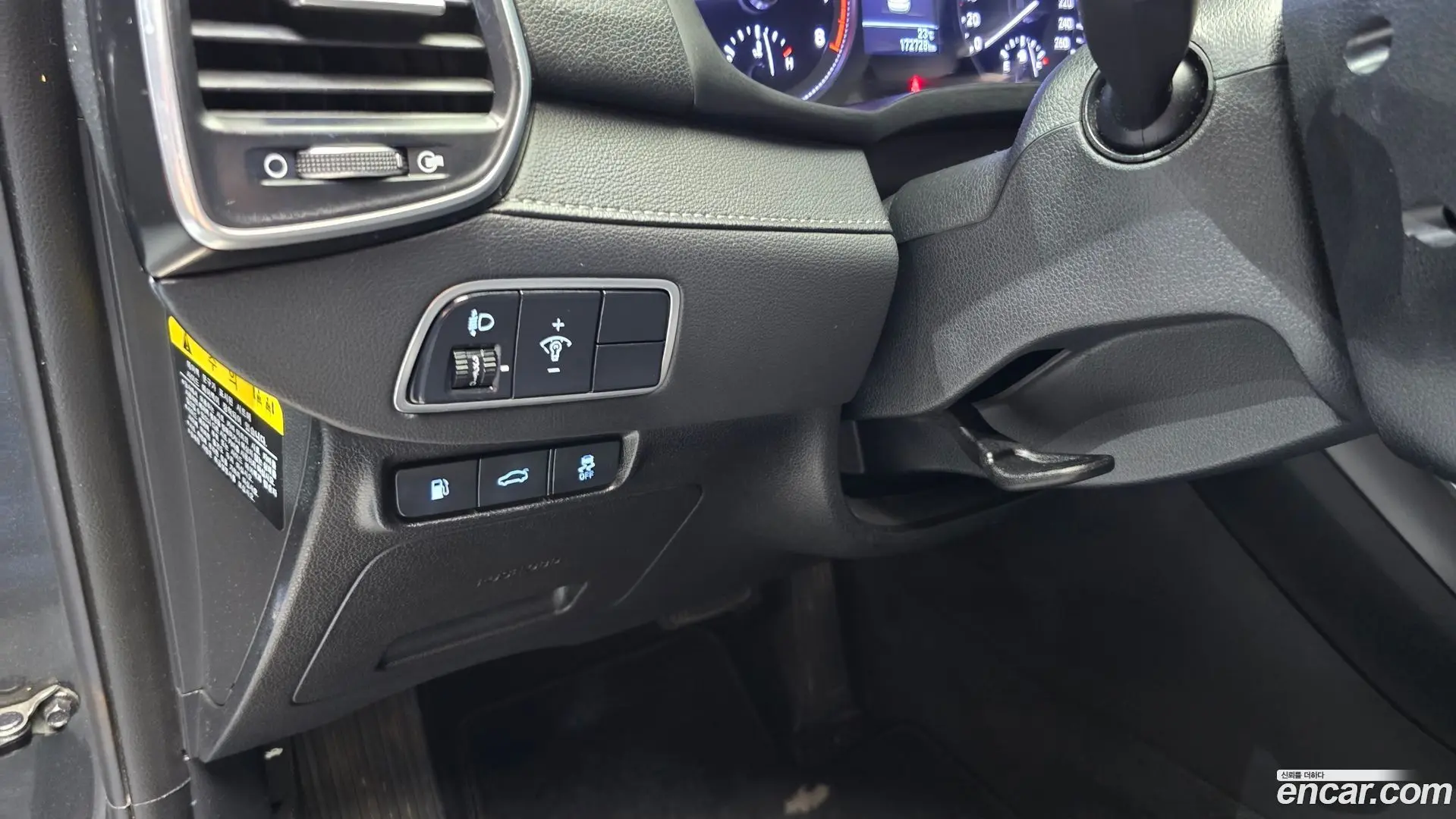 Hyundai Grandeur 3.0 LPi Modern (Rental Car)