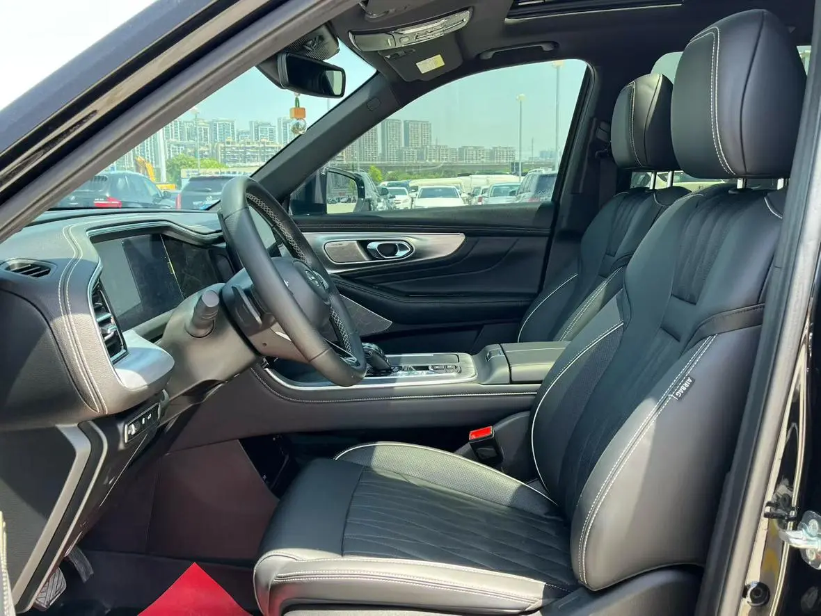 GAC Trumpchi Trumpchi GS8 2022 Series 2.0TGDI 4WD Luxury Connected 7 seat