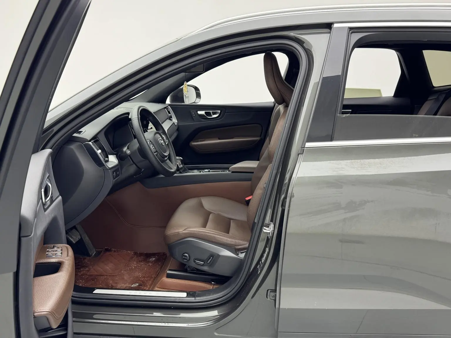 Volvo XC60 2021 T5 4WD Smart Luxury
