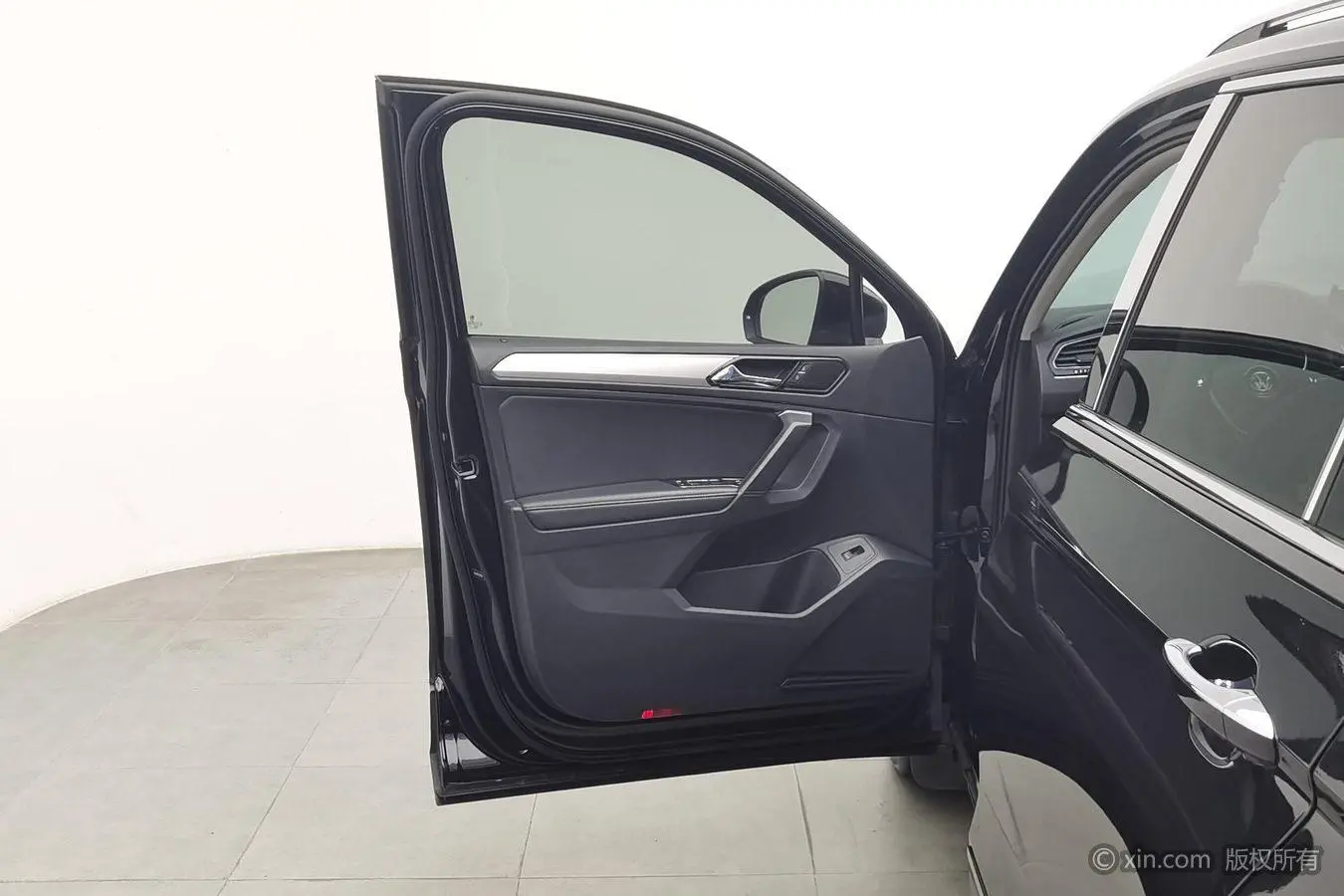 Volkswagen Tiguan L 2020 330TSI Auto 2WD Smart Dynamic Luxury China VI