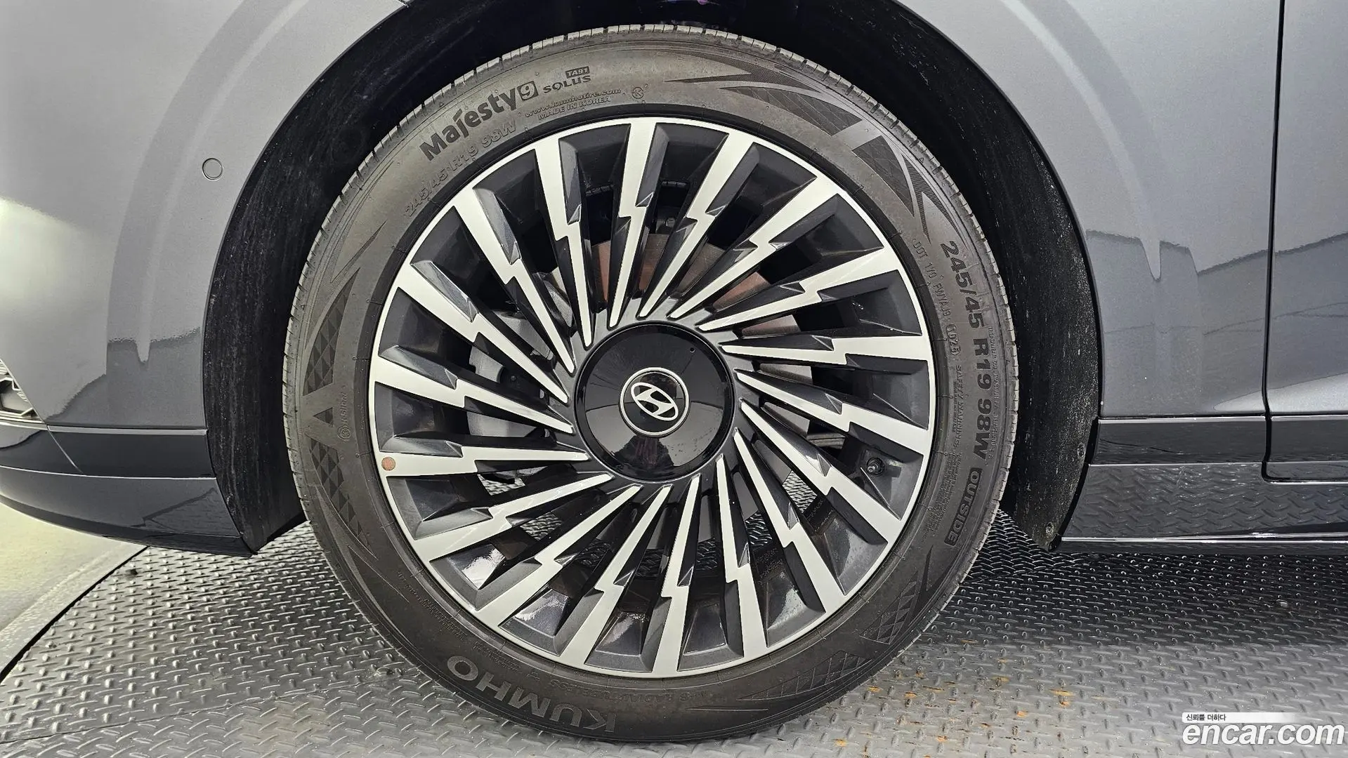 Hyundai Grandeur 2,5 Gasoline 2WD