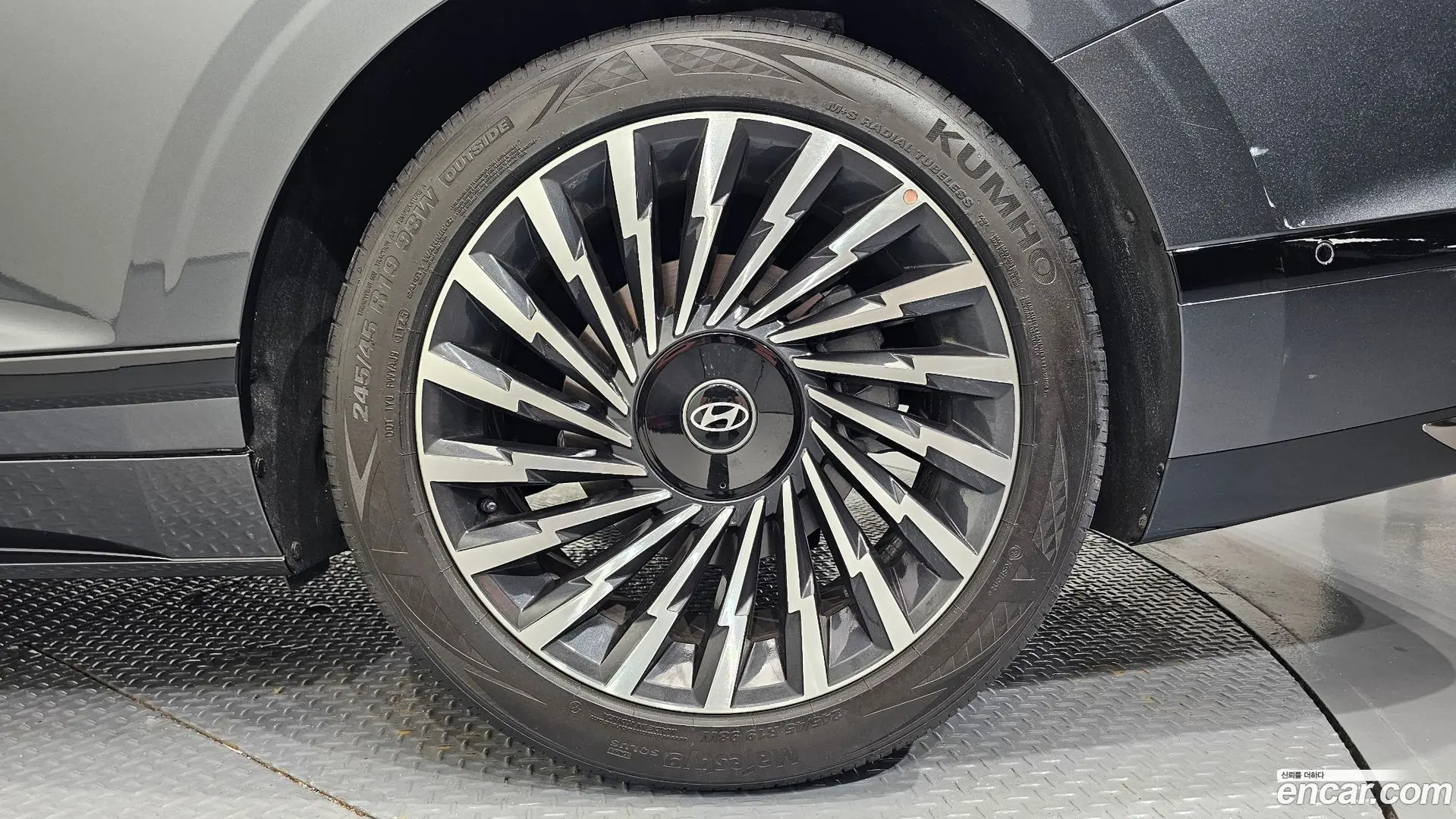 Hyundai Grandeur 2,5 Gasoline 2WD