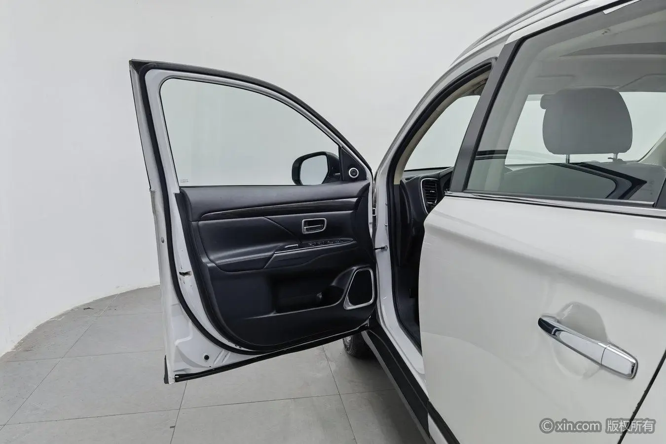 Mitsubishi Outlander 2018 2.4L 4WD Elite 5 seat