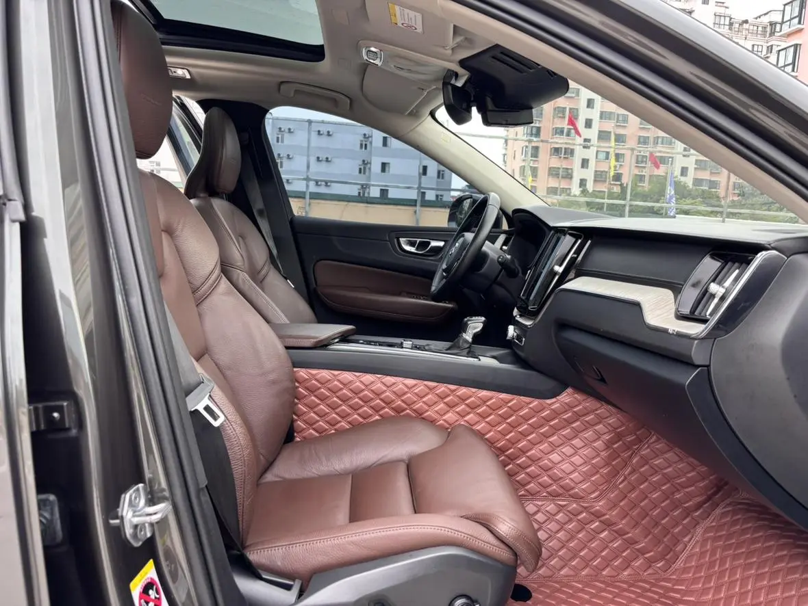 Volvo XC60 2020 T5 4WD Vision Luxury