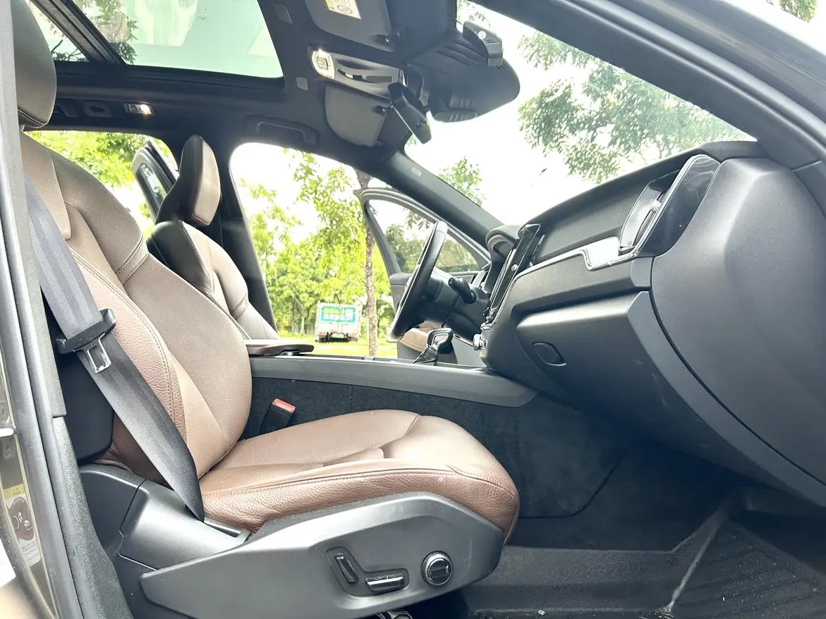 Volvo XC60 2021 T5 4WD Smart Luxury