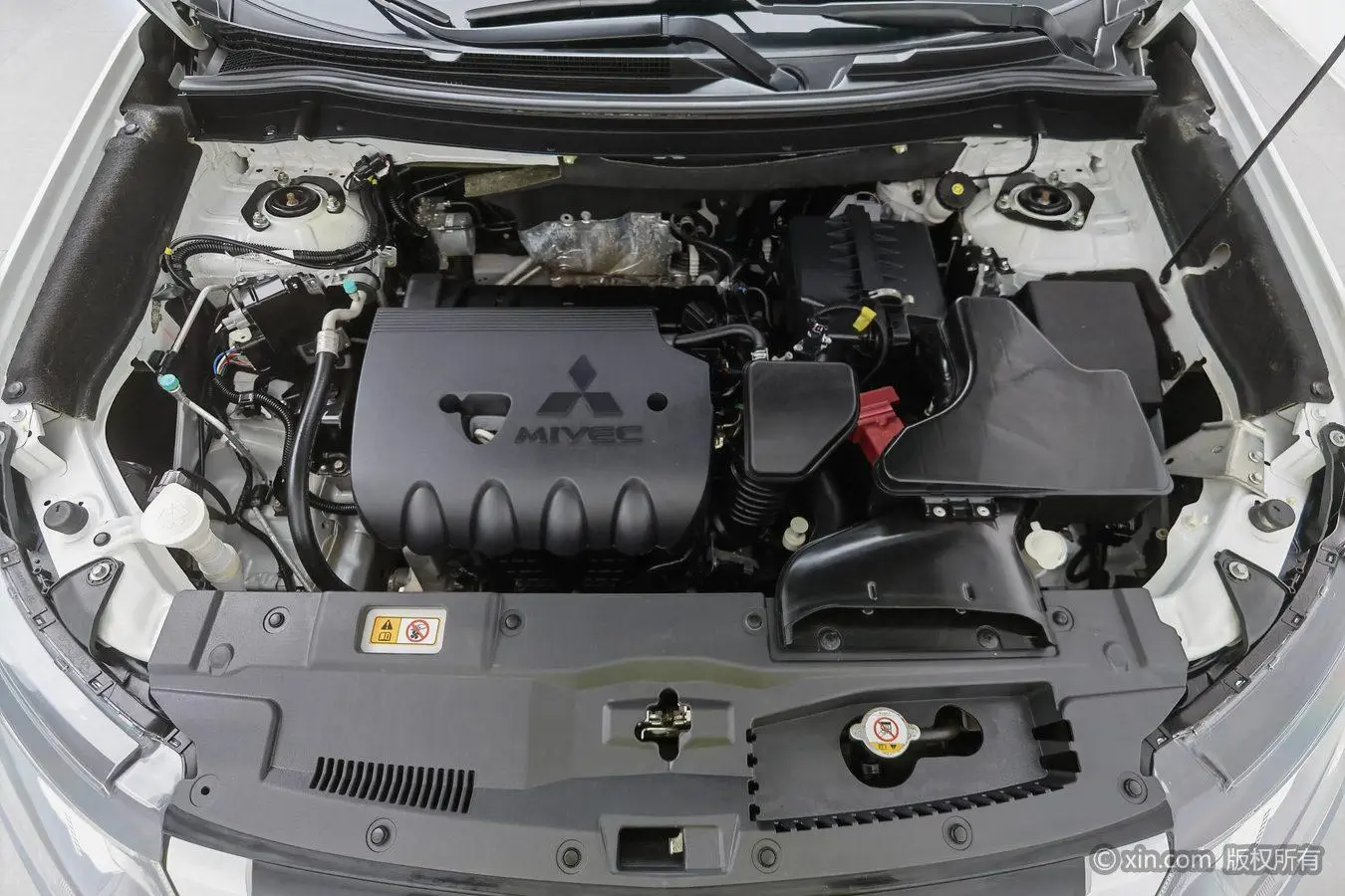 Mitsubishi Outlander 2021 Facelift 2.0L 2WD Delight 5 seat