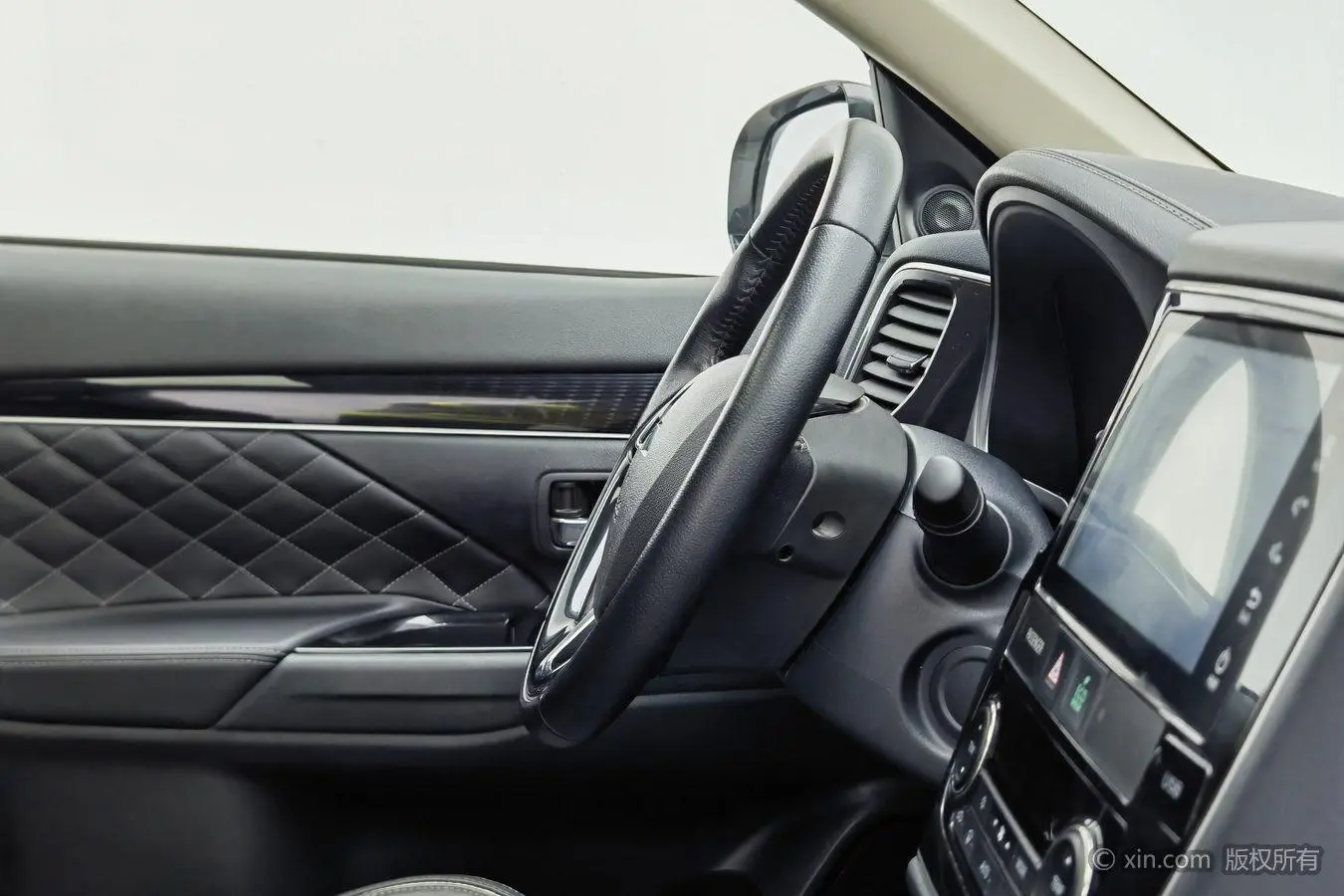 Mitsubishi Outlander 2021 Facelift 2.0L 2WD Delight 5 seat