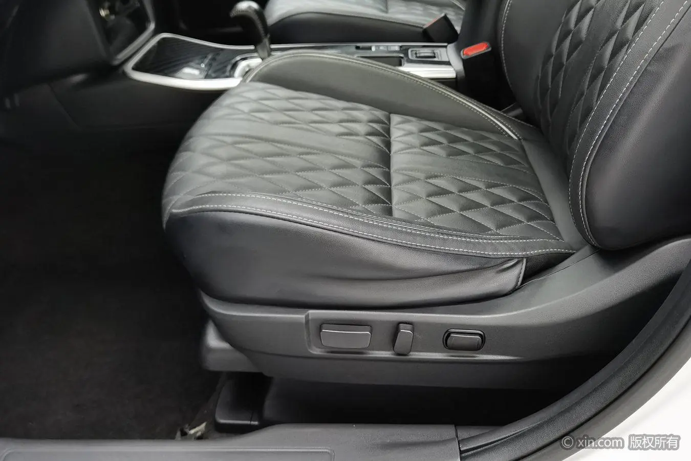 Mitsubishi Outlander 2021 Facelift 2.0L 2WD Delight 5 seat