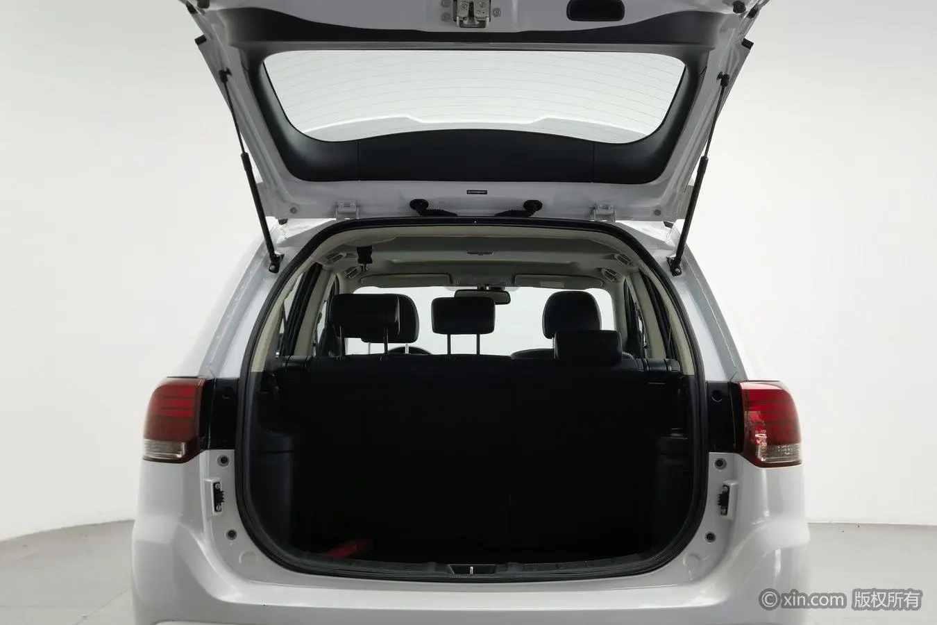 Mitsubishi Outlander 2021 Facelift 2.0L 2WD Delight 5 seat